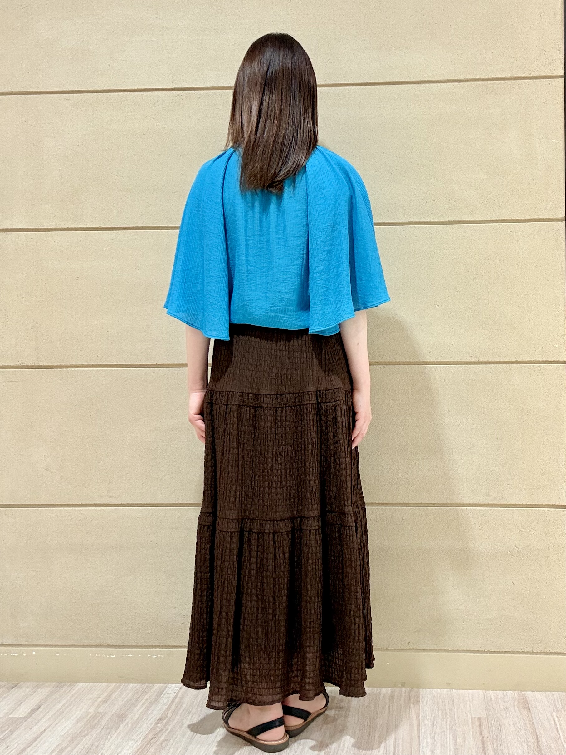 Marさんの「Reflect｜ドビーストライプケープスリーブブラウス」を使ったコーディネート