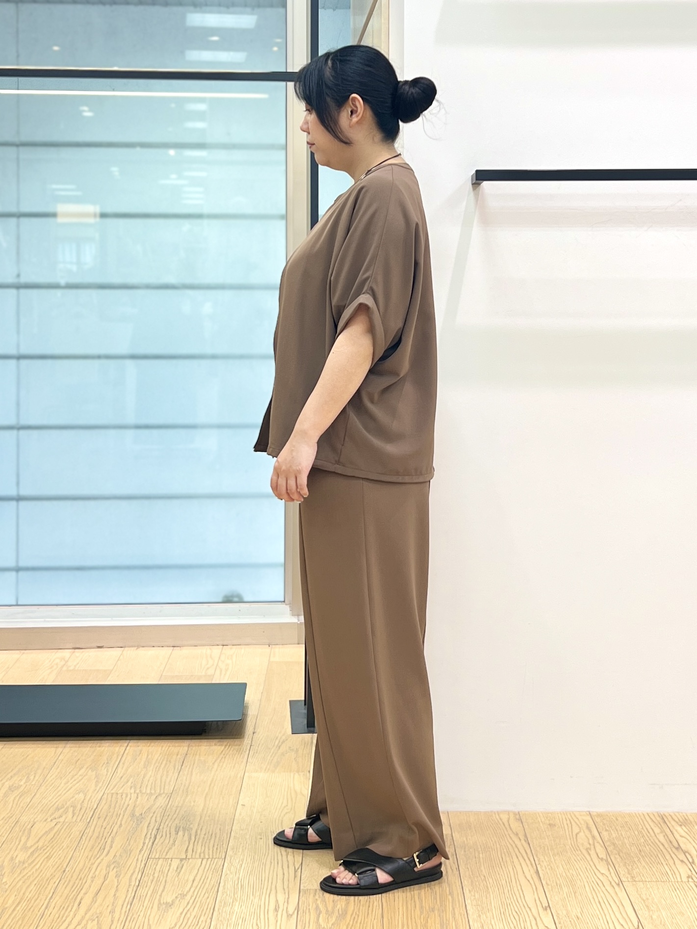 shimaさんの「INDIVI｜【秋羽織り/着る日傘】ドルマンフォルムブルゾン」を使ったコーディネート
