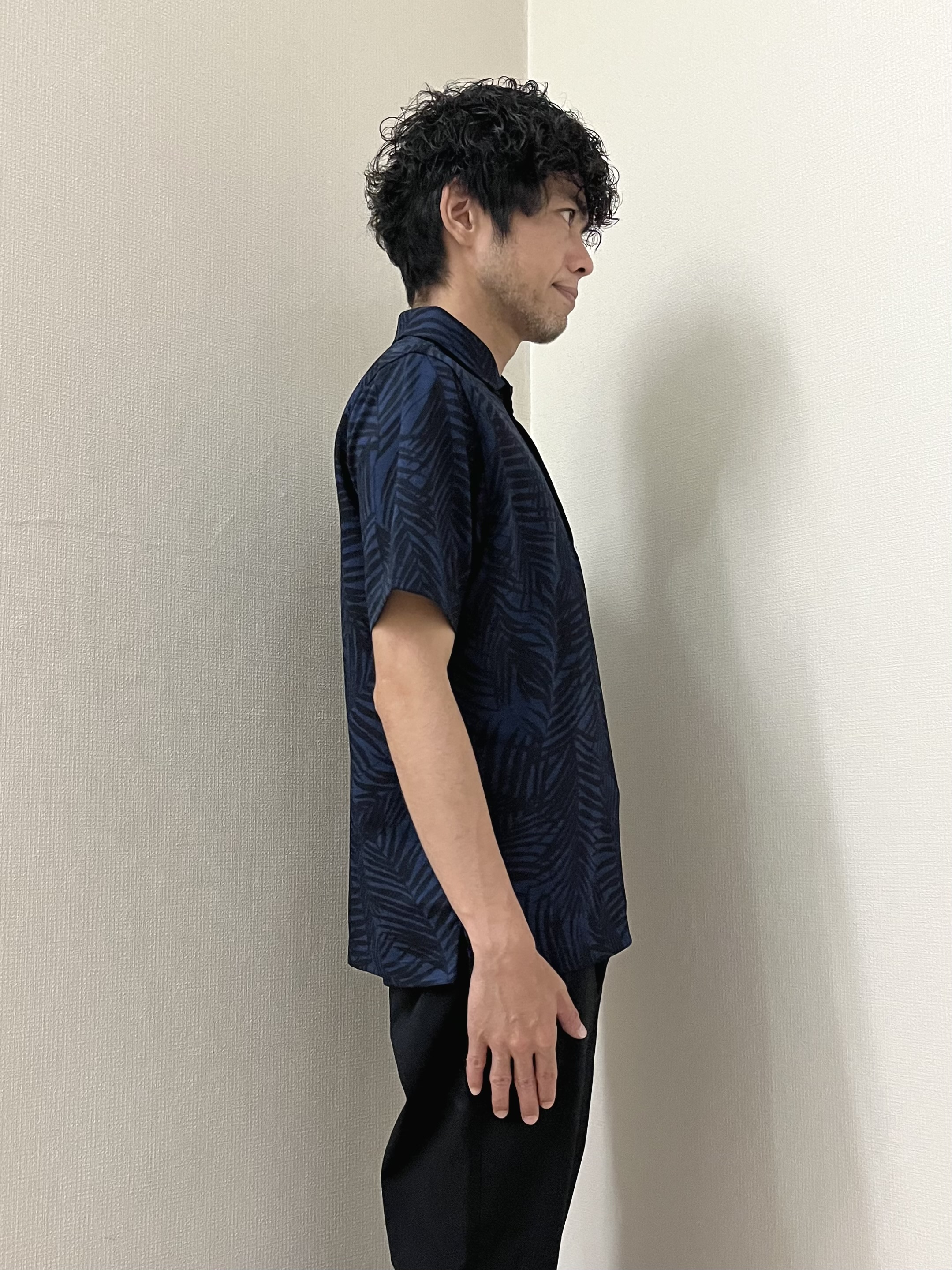 URAさんの「TAKEO KIKUCHI｜リーフ柄ポロシャツ」を使ったコーディネート
