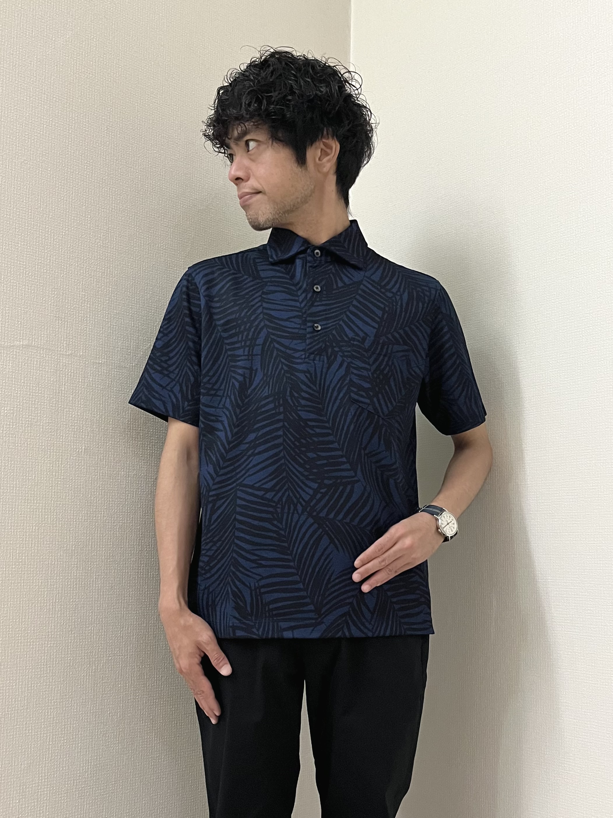 URAさんの「TAKEO KIKUCHI｜リーフ柄ポロシャツ」を使ったコーディネート