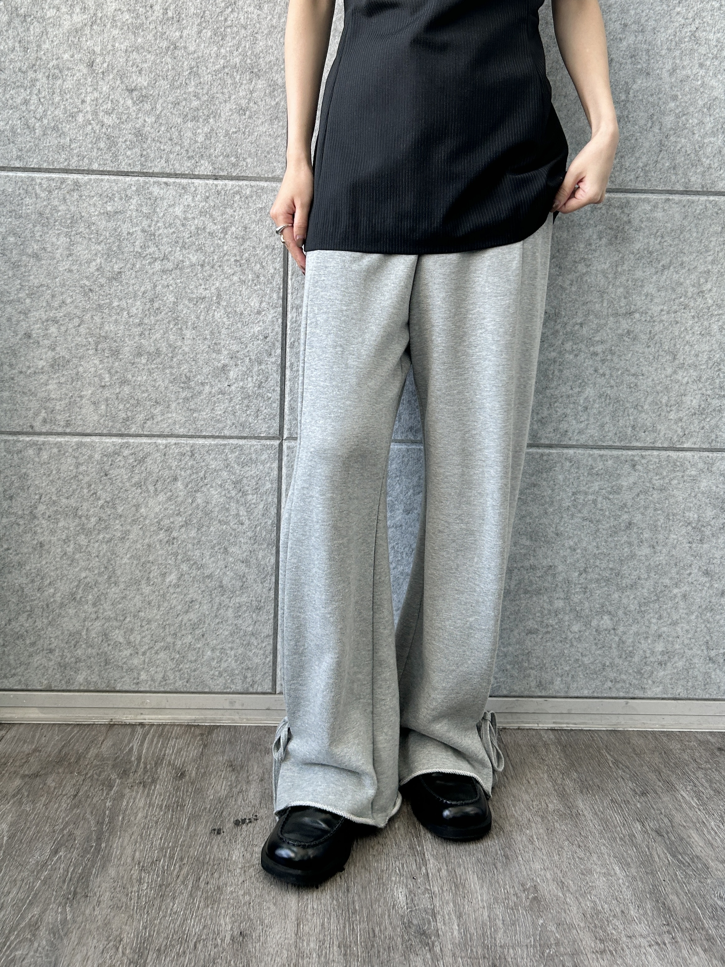 harunaさんの「CODE A｜corset stripe camisole」を使ったコーディネート