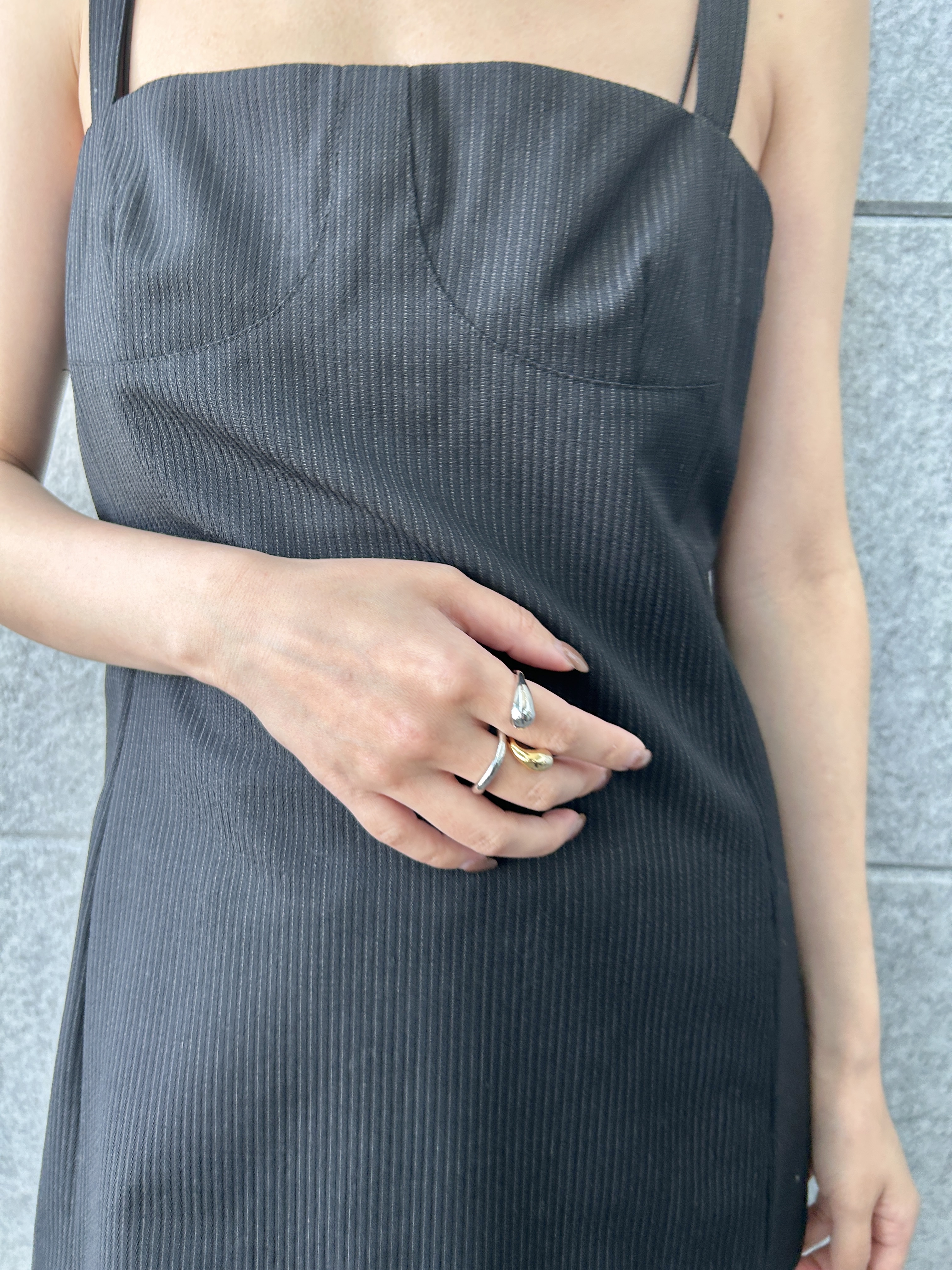 harunaさんの「CODE A｜corset stripe camisole」を使ったコーディネート
