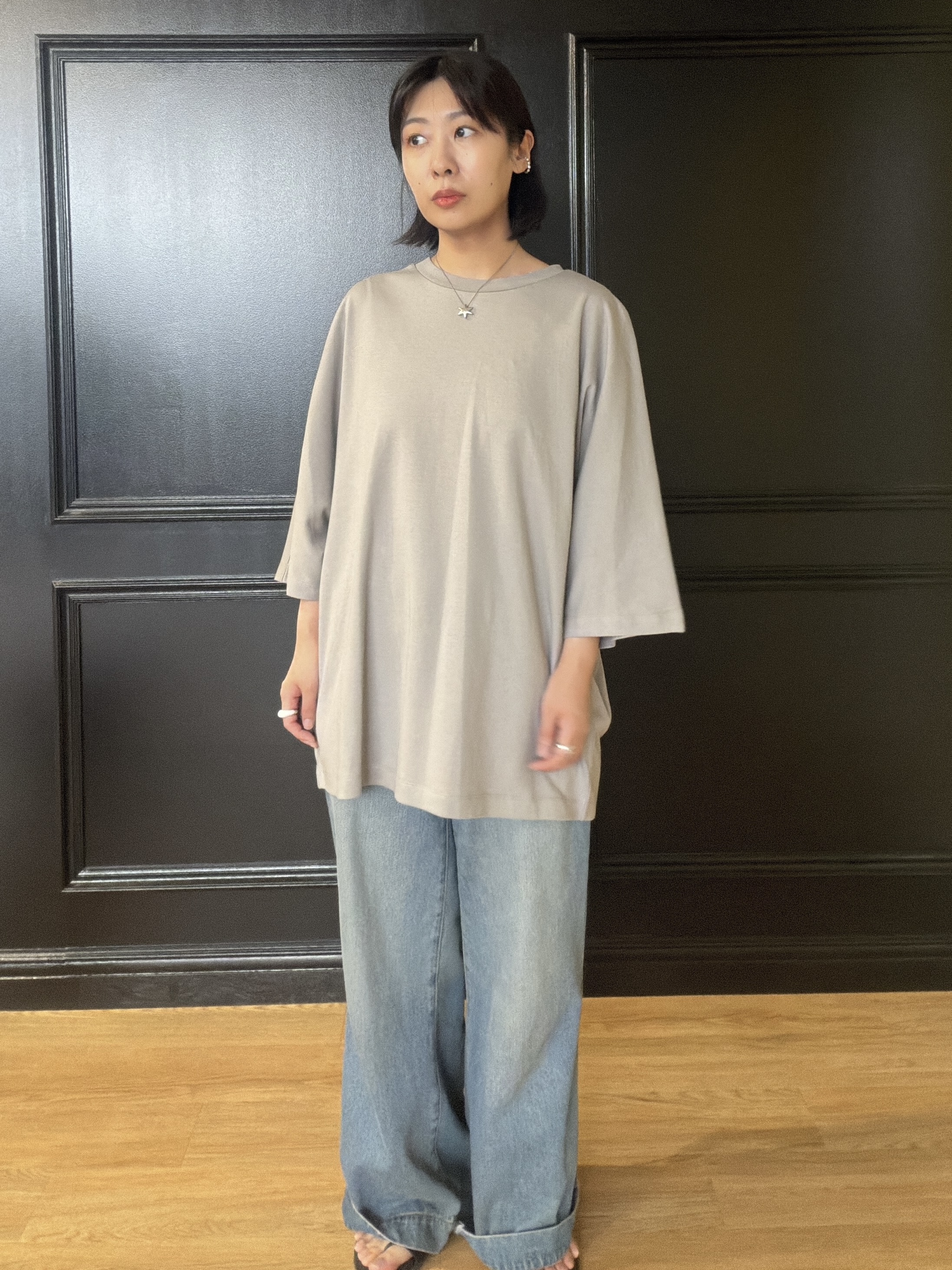 abeさんの「tk.TAKEO KIKUCHI｜【汗シミ防止／UVカット】sweat stain proof series ドルマンTシャツ」を使ったコーディネート