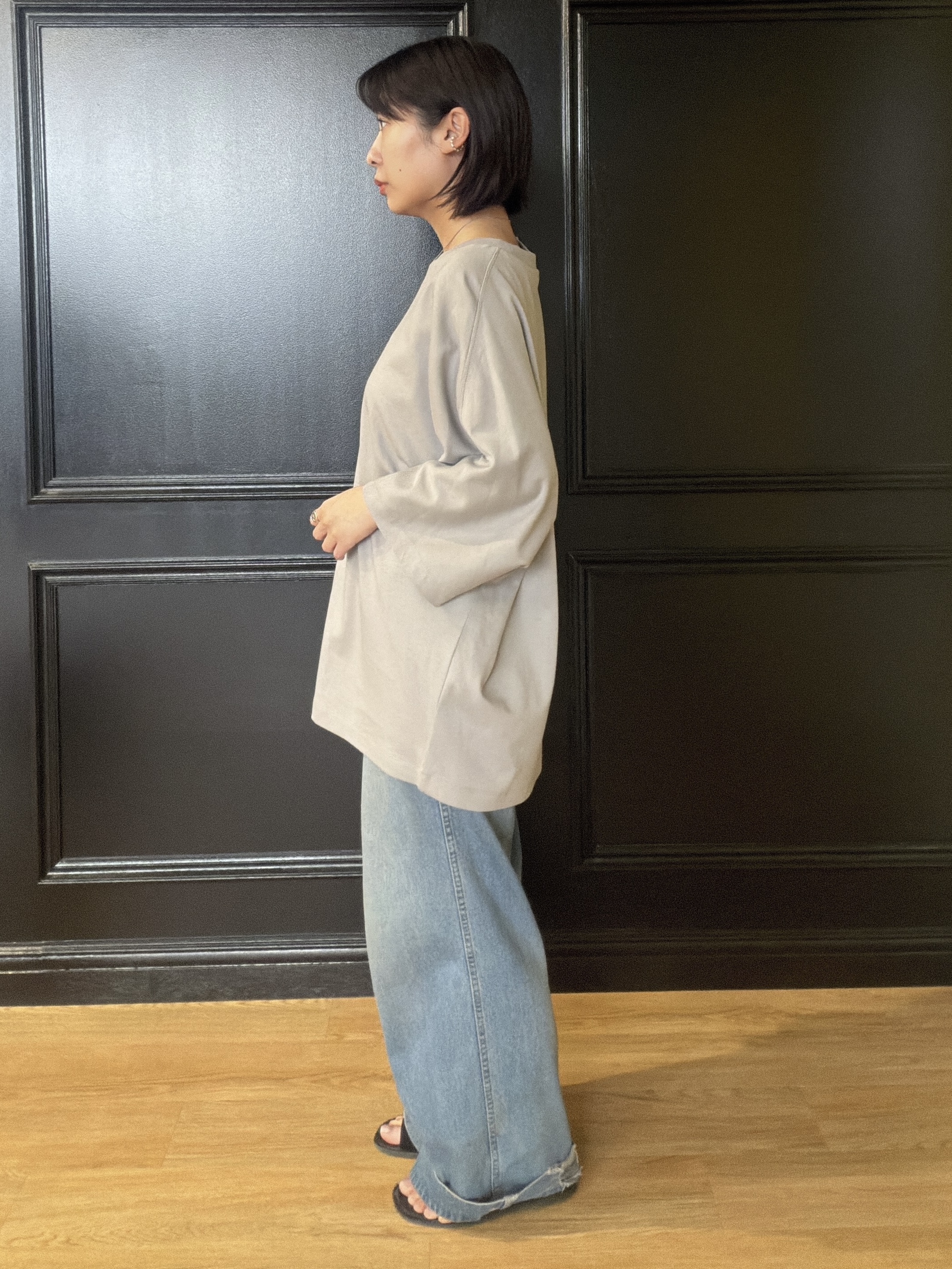 abeさんの「tk.TAKEO KIKUCHI｜【汗シミ防止／UVカット】sweat stain proof series ドルマンTシャツ」を使ったコーディネート