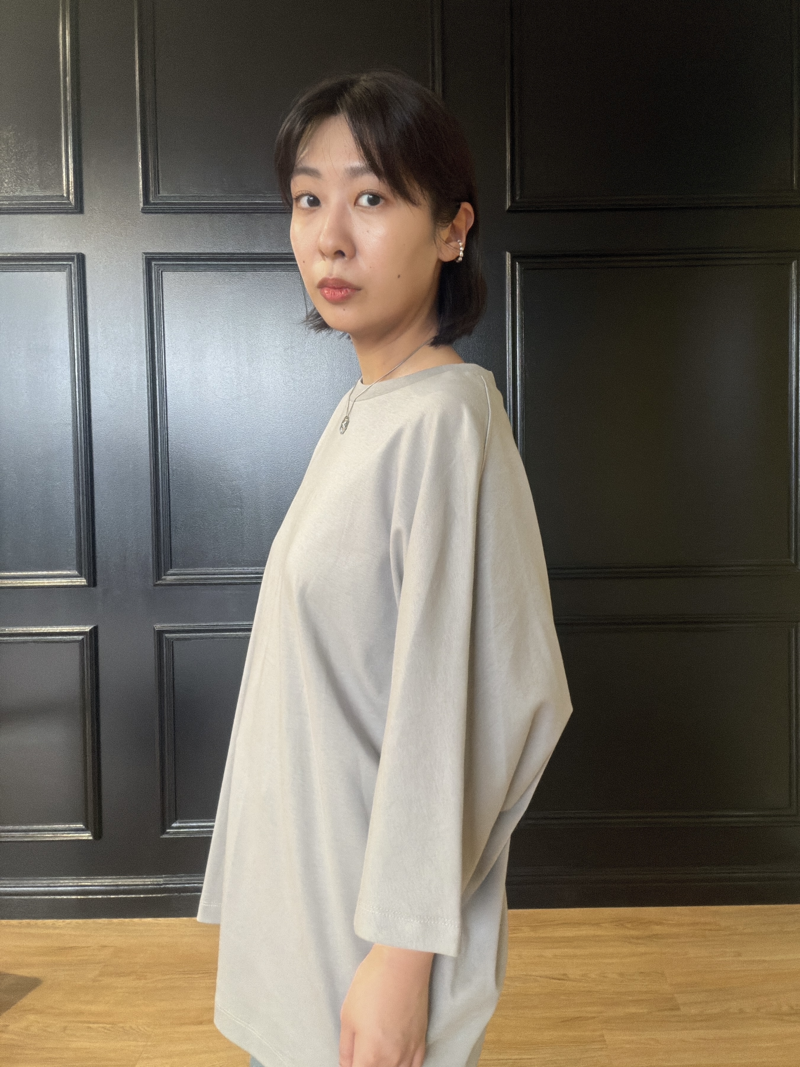 abeさんの「tk.TAKEO KIKUCHI｜【汗シミ防止／UVカット】sweat stain proof series ドルマンTシャツ」を使ったコーディネート