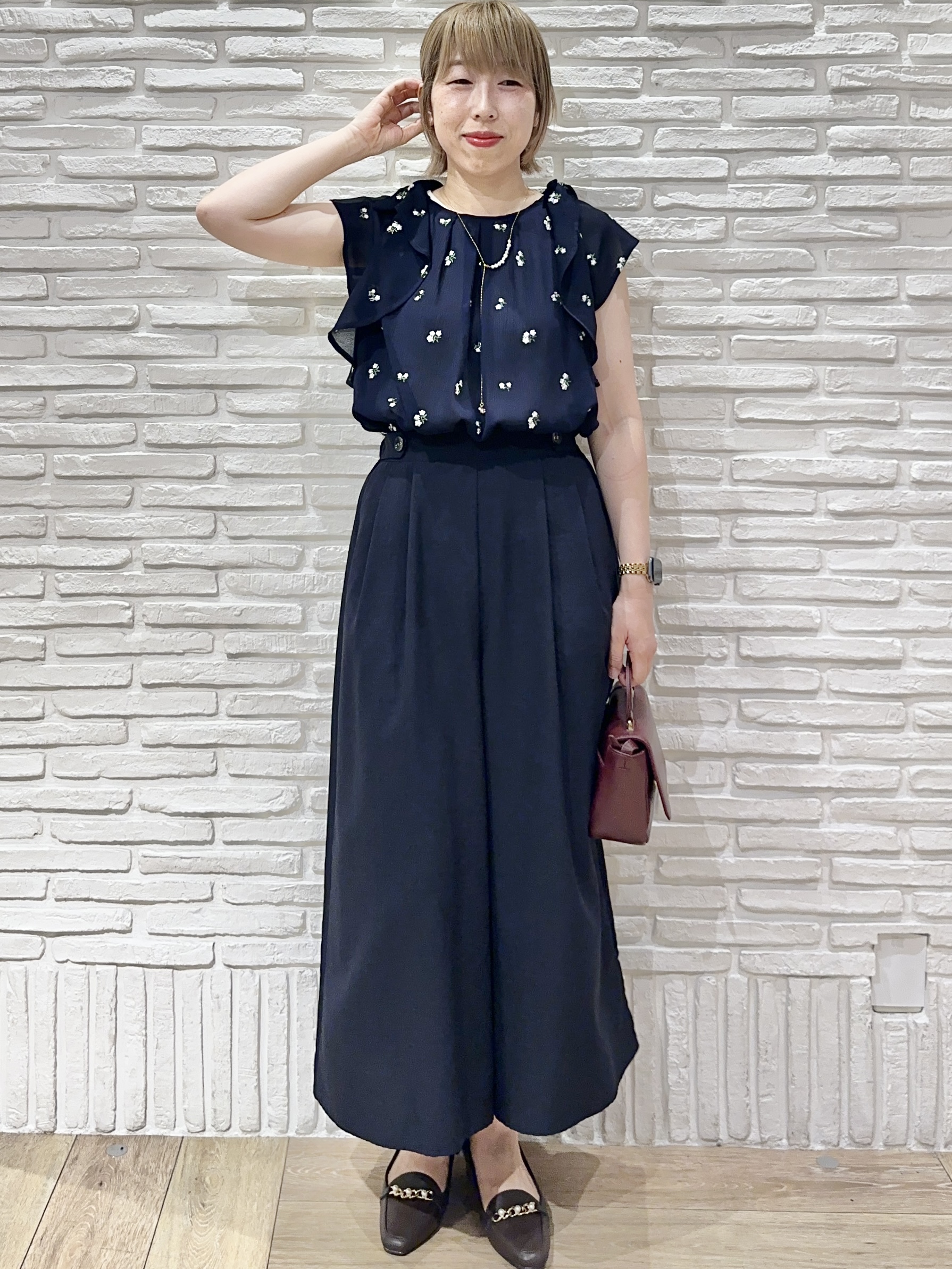 Hana...eさんの「index｜2wayフリルリボン刺繍ブラウス【洗濯機OK／イージーアイロン】」を使ったコーディネート
