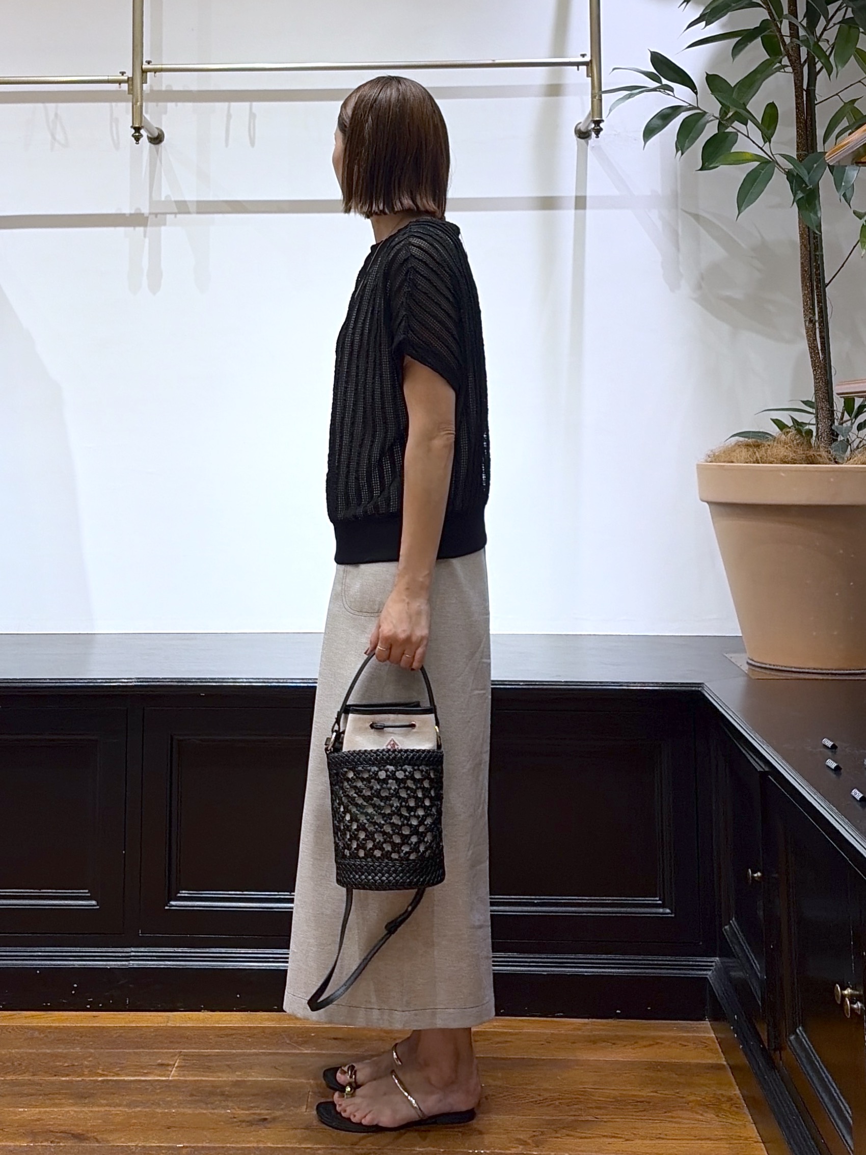 yoshikadoさんの「DRESSTERIOR｜【セットアップ可/UVカット/接触冷感/吸水速乾】ウォッシャブル Iラインワンピース」を使ったコーディネート