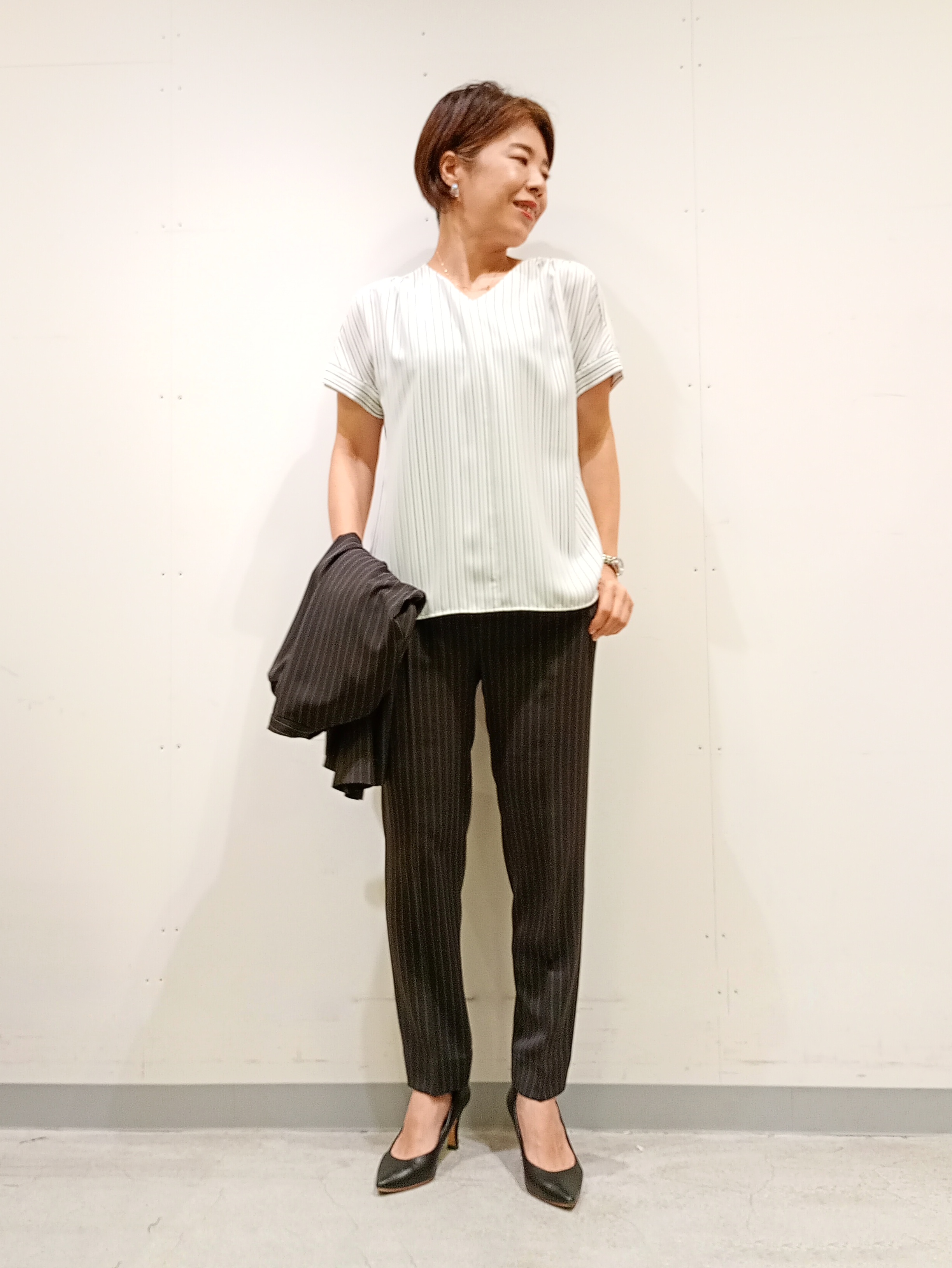 Kさんの「INDIVI｜【接触冷感/UVケア/着る日傘】カラーレスジャケット」を使ったコーディネート