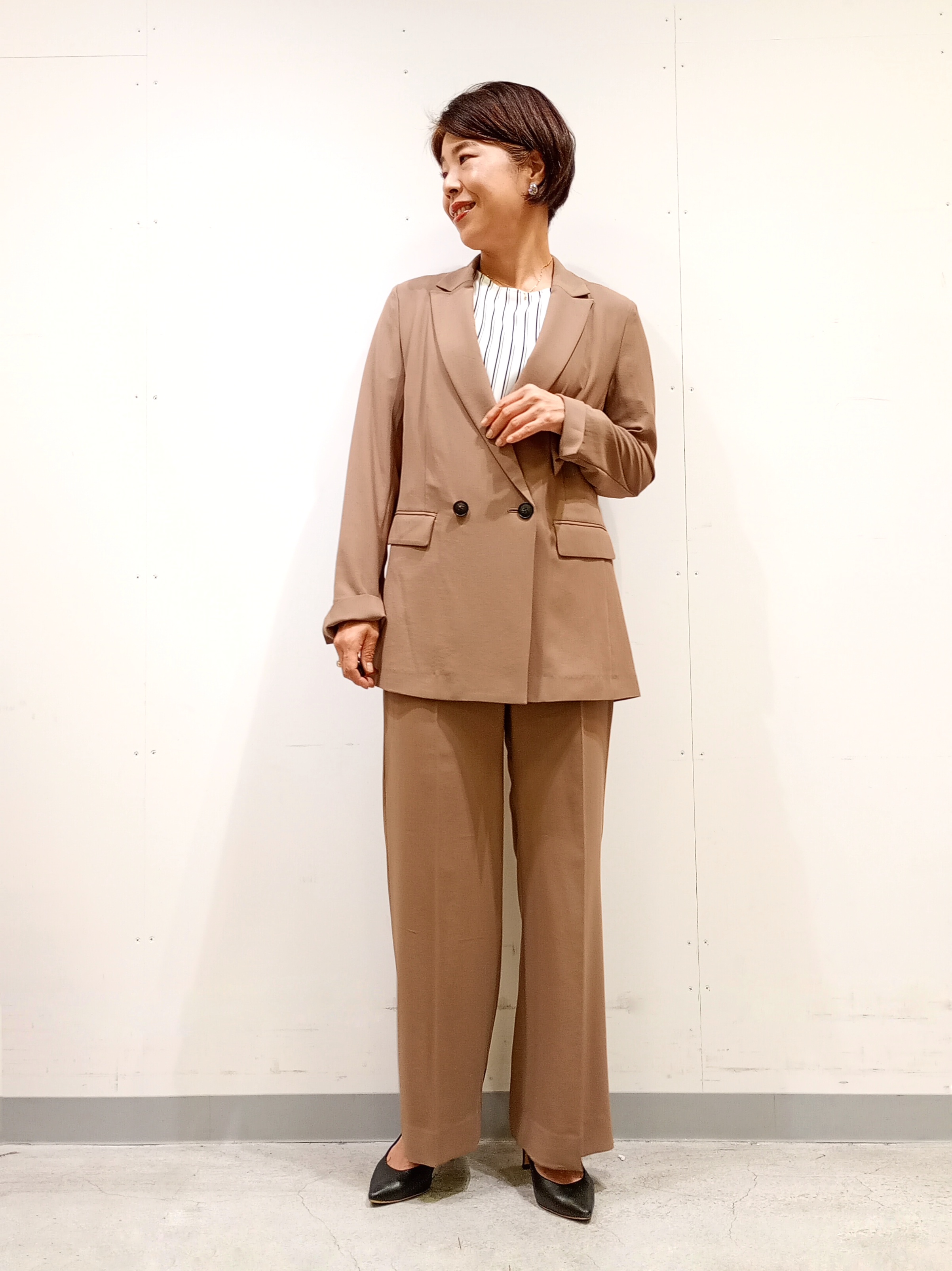 Kさんの「INDIVI｜【接触冷感/UVケア/着る日傘】ダブルジャケット」を使ったコーディネート