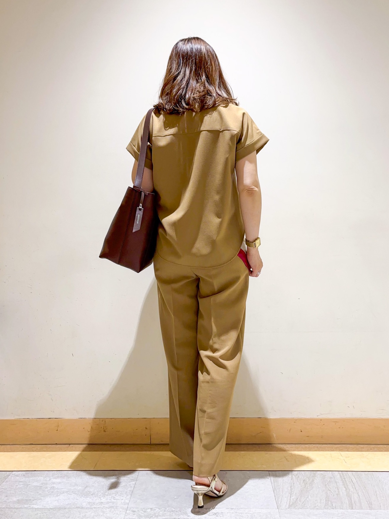 sattoさんの「UNTITLED｜【残暑も快適/セットアップ可/接触冷感】エアリークールブラウス」を使ったコーディネート