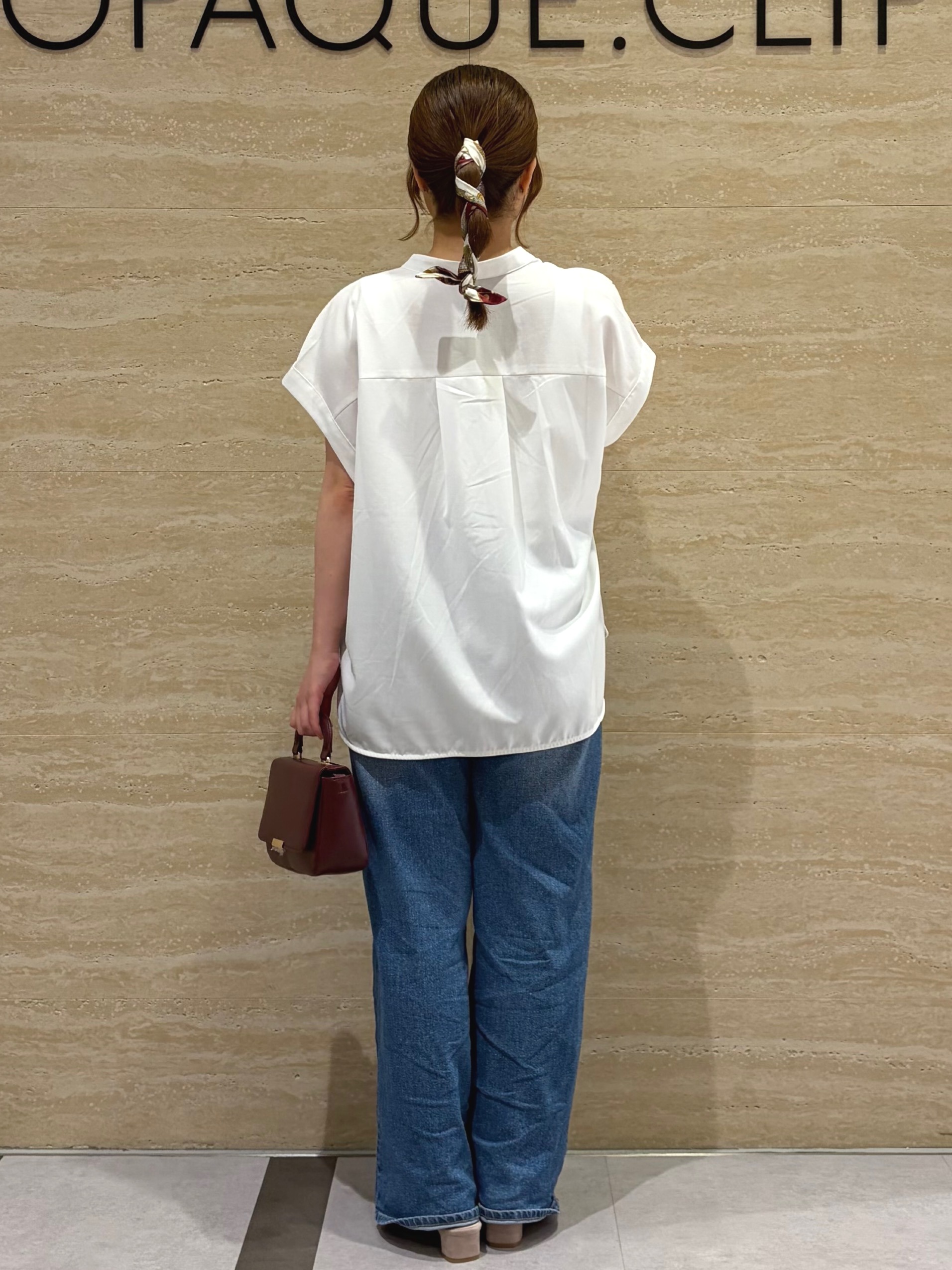 yiさんの「OPAQUE.CLIP｜フロントレースブラウス【洗濯機OK】」を使ったコーディネート