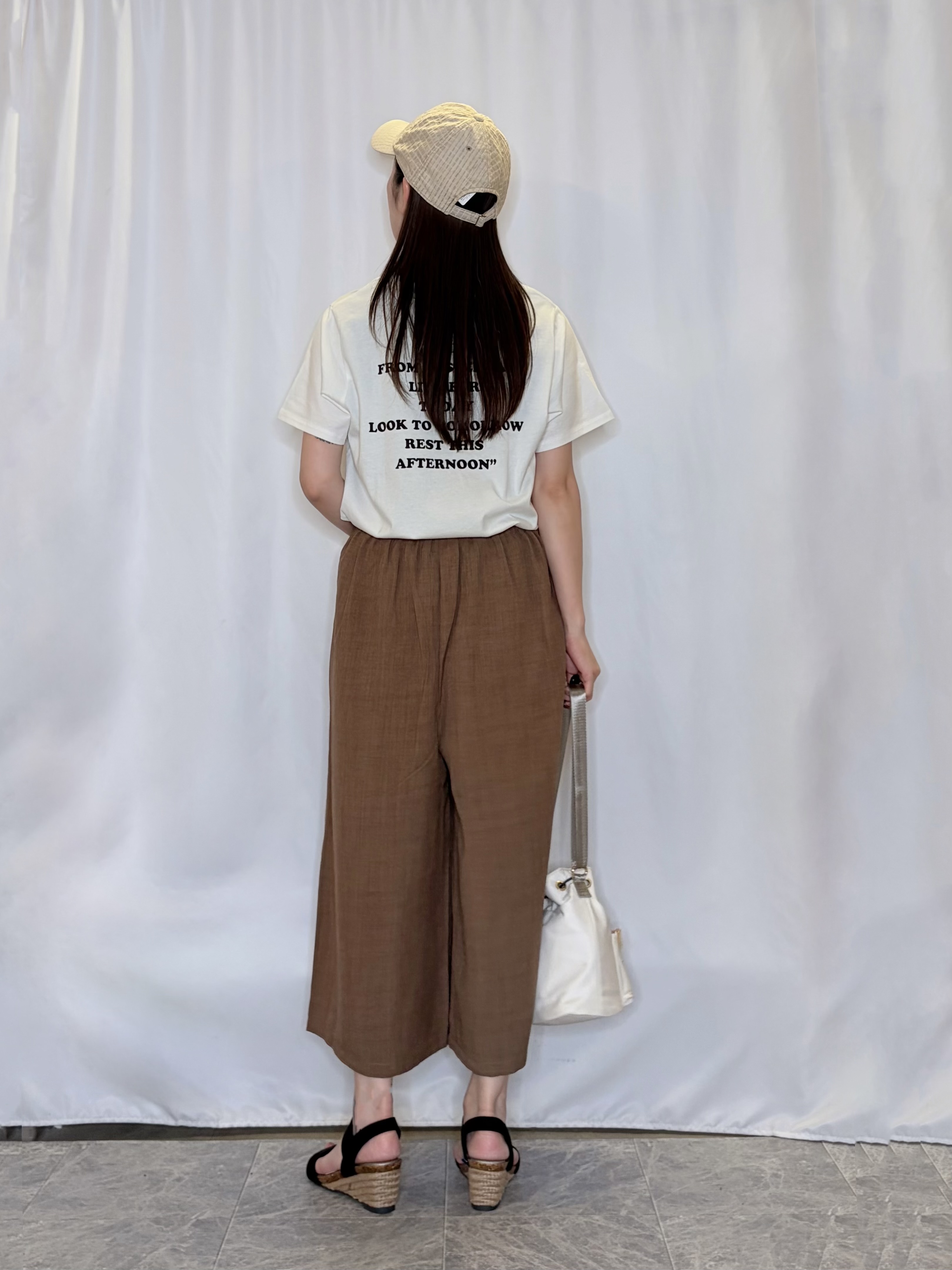 おうめさんの「SHOO･LA･RUE｜【PEANUTS】ひんやりプリントTシャツ」を使ったコーディネート