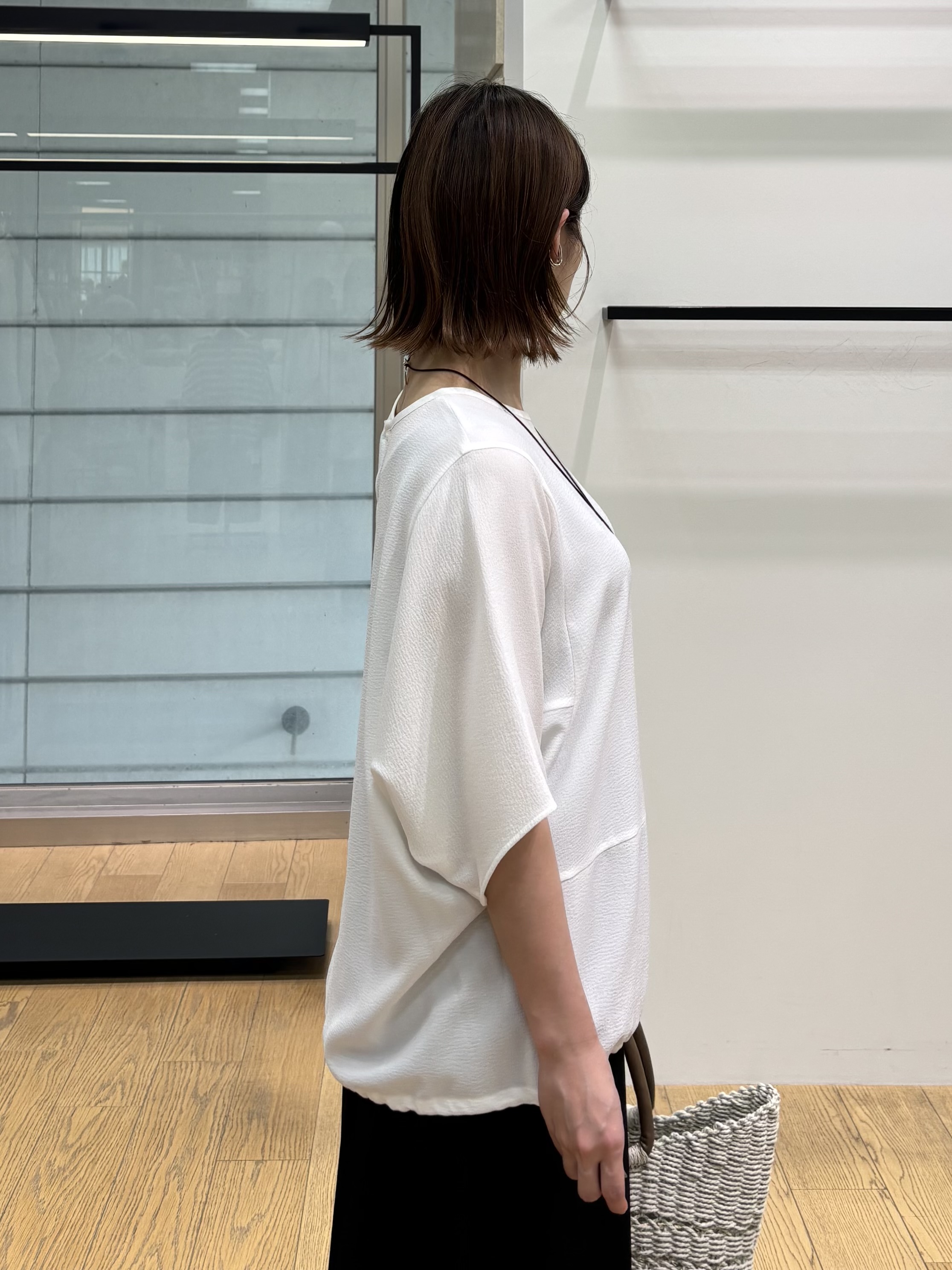 asamiさんの「INDIVI｜【洗える／2WAY／裾ドロスト付き】 ドルマンスリーブチュニックトップス」を使ったコーディネート