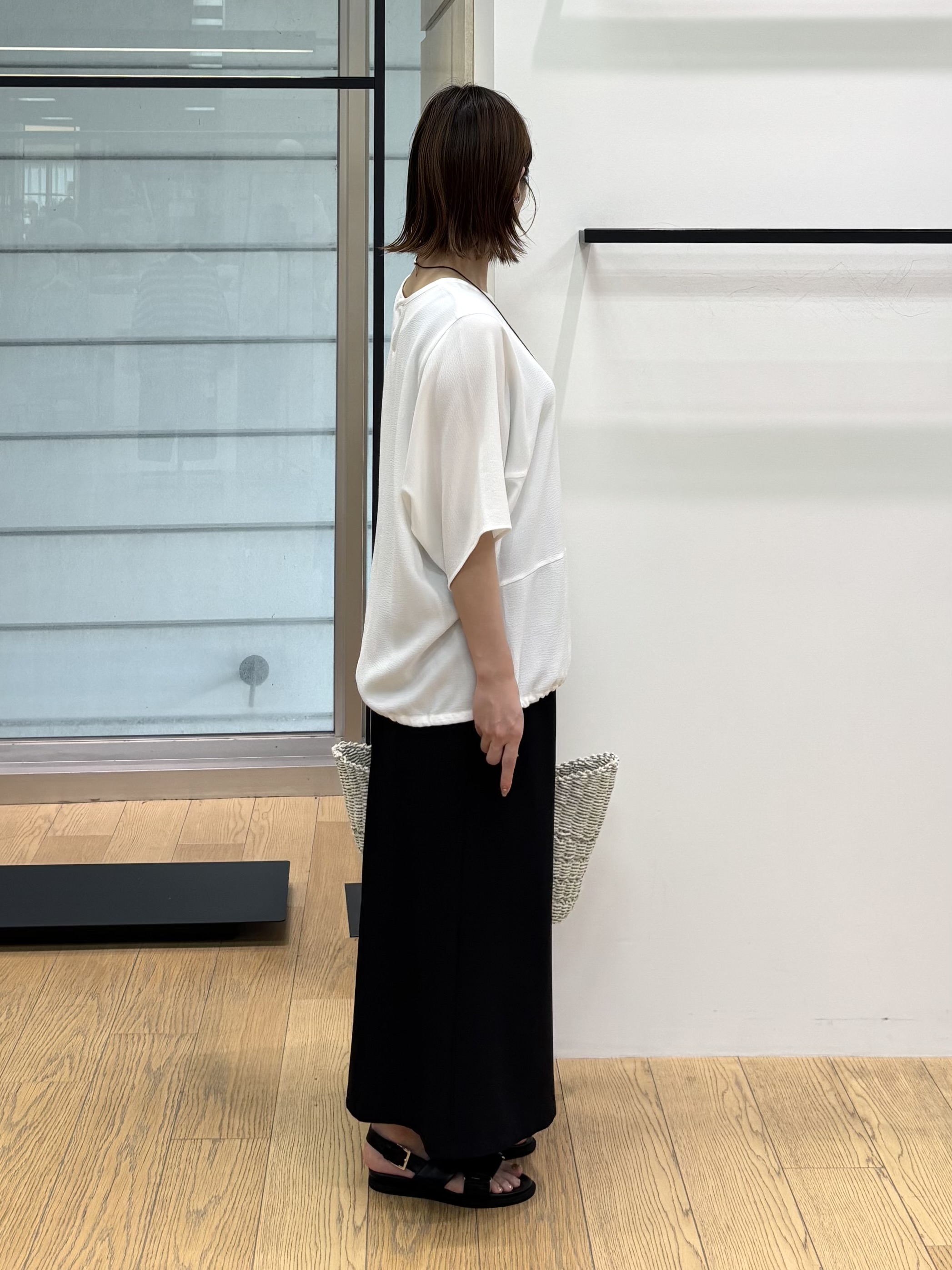 asamiさんの「INDIVI｜【洗える／2WAY／裾ドロスト付き】 ドルマンスリーブチュニックトップス」を使ったコーディネート