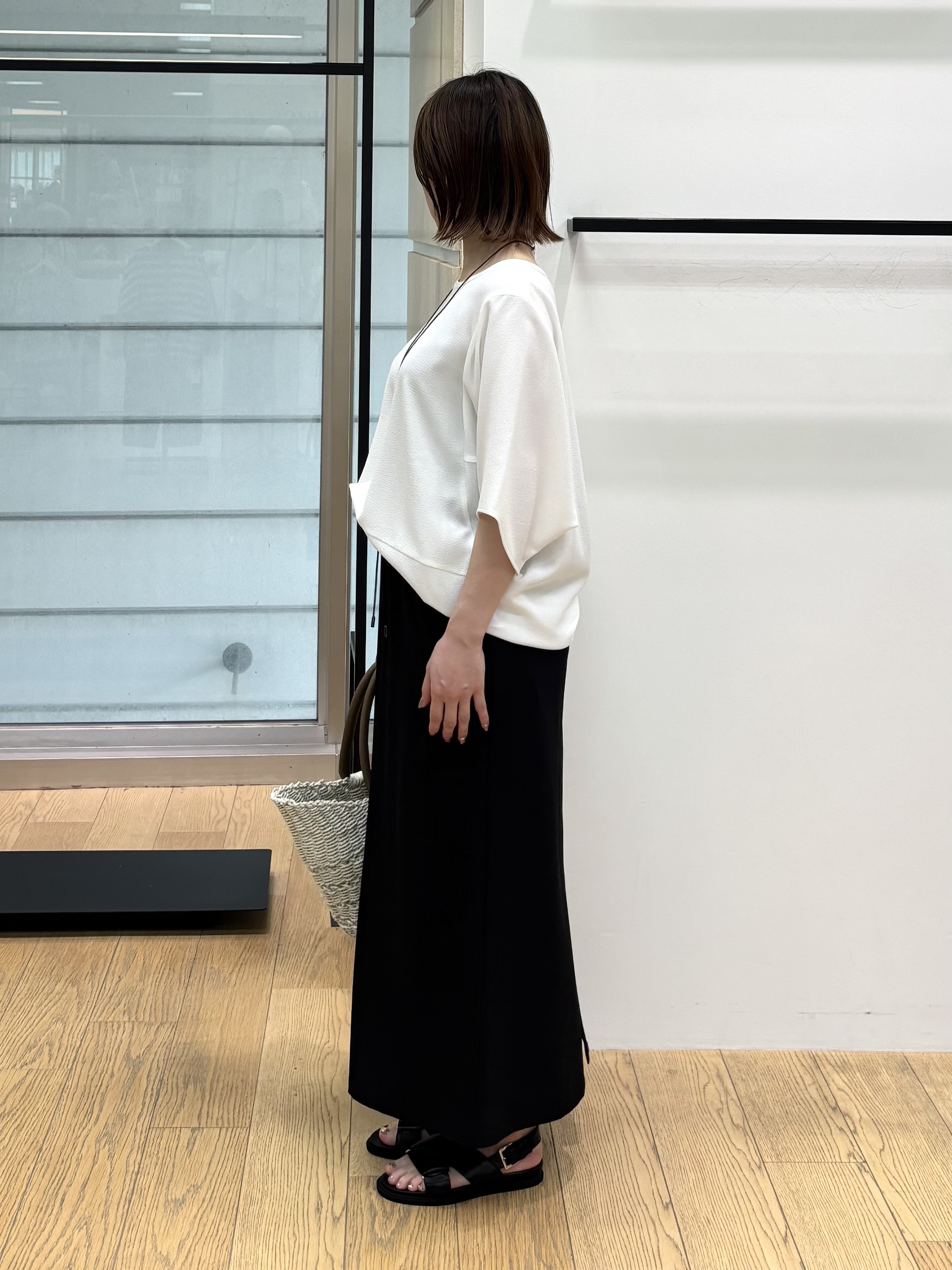 asamiさんの「INDIVI｜【洗える／2WAY／裾ドロスト付き】 ドルマンスリーブチュニックトップス」を使ったコーディネート
