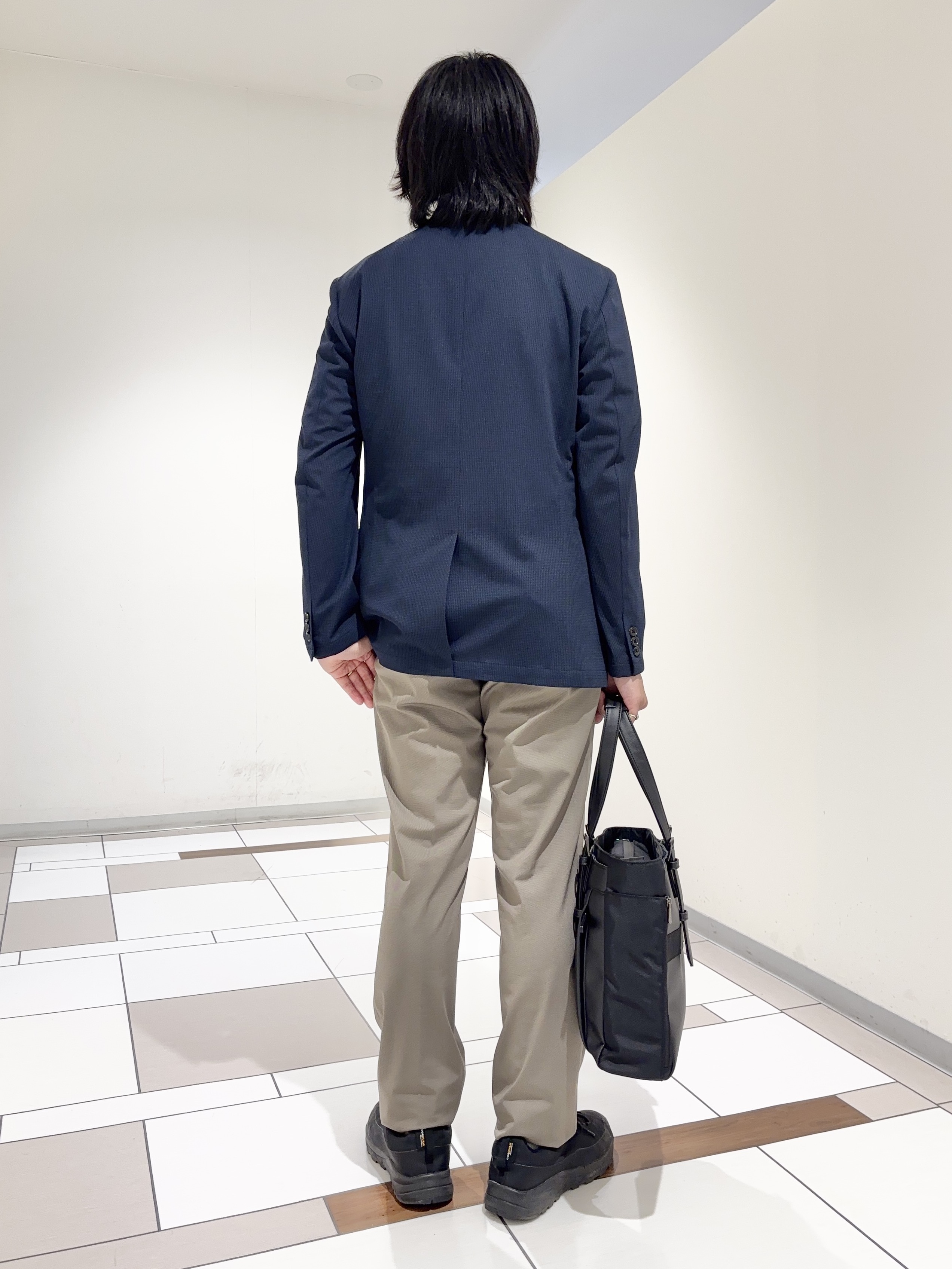 及川さんの「TAKEO KIKUCHI｜【Begin5月号掲載/通気性】トリコットサッカー ジャケット」を使ったコーディネート