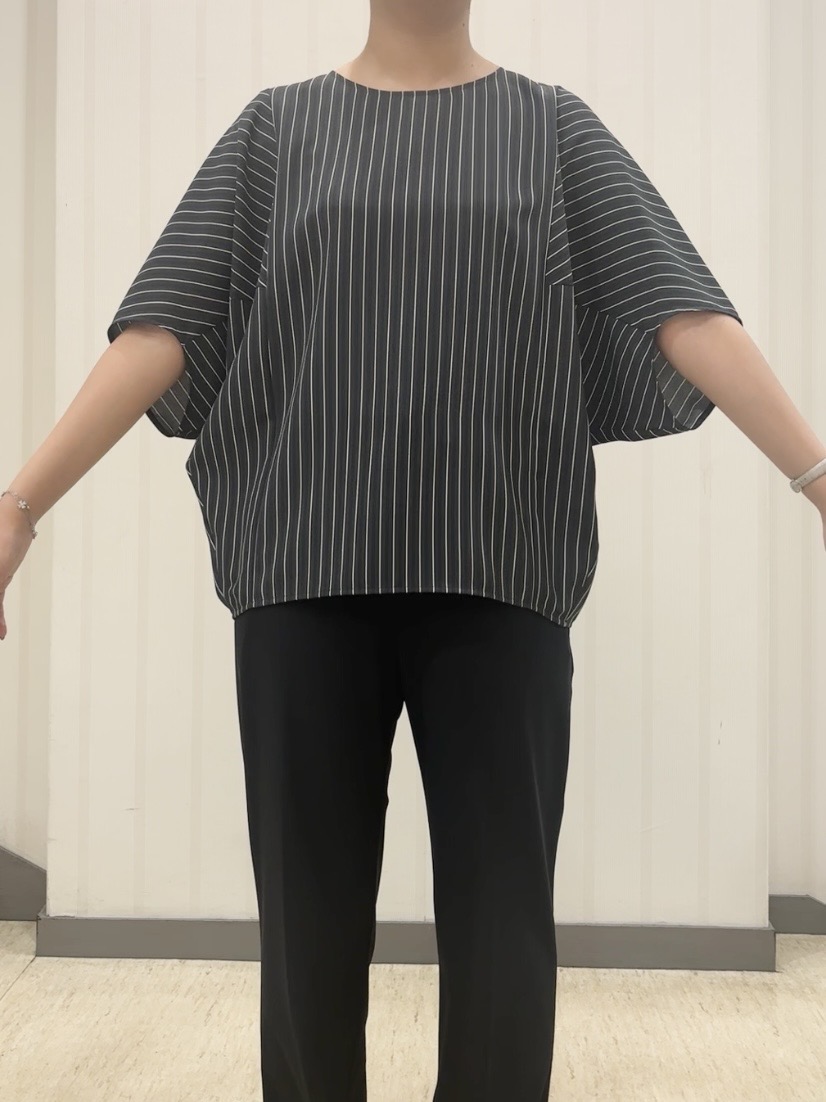 ちひさんの「INDIVI｜【初秋/UVケア/着る日傘】テーパードパンツ」を使ったコーディネート