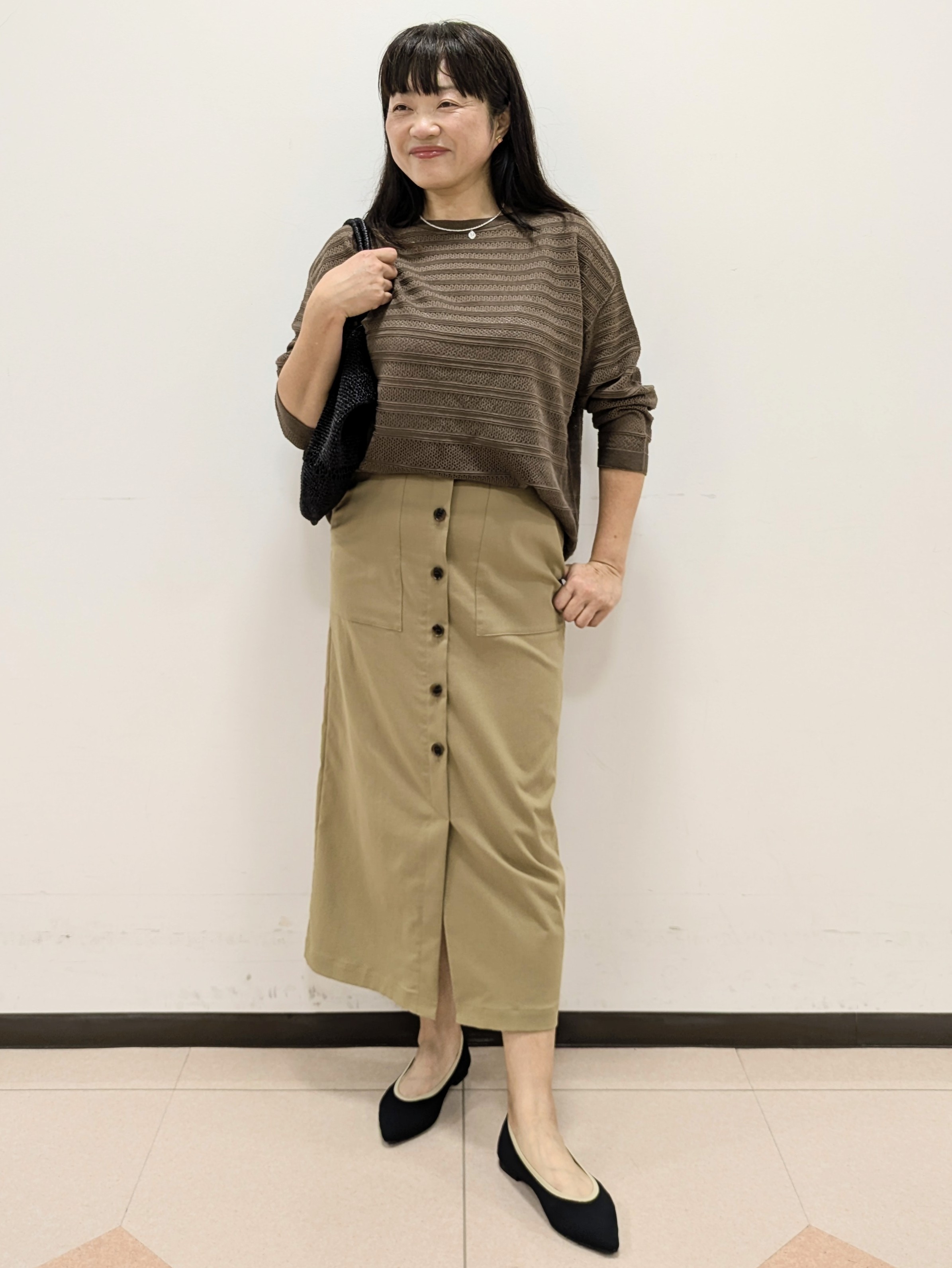 ともさんの「UNTITLED｜◆メッシュ柄ボーダーニット」を使ったコーディネート