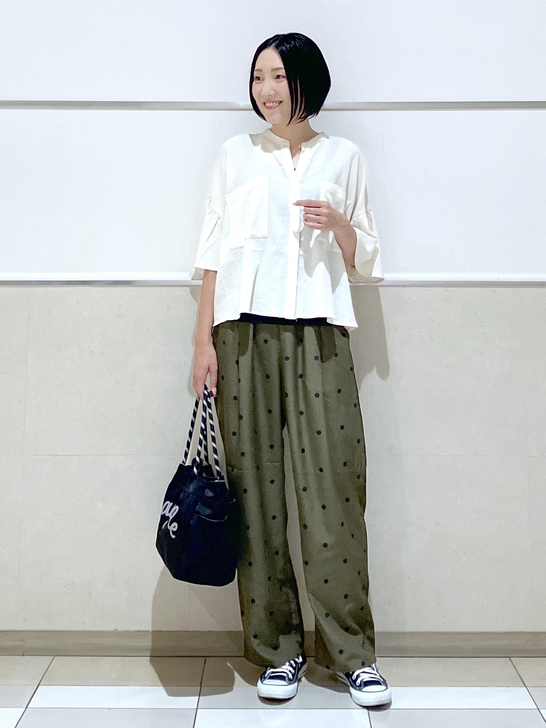eriko さんの「Dessin｜フレアスリーブ スキッパーブラウス」を使ったコーディネート
