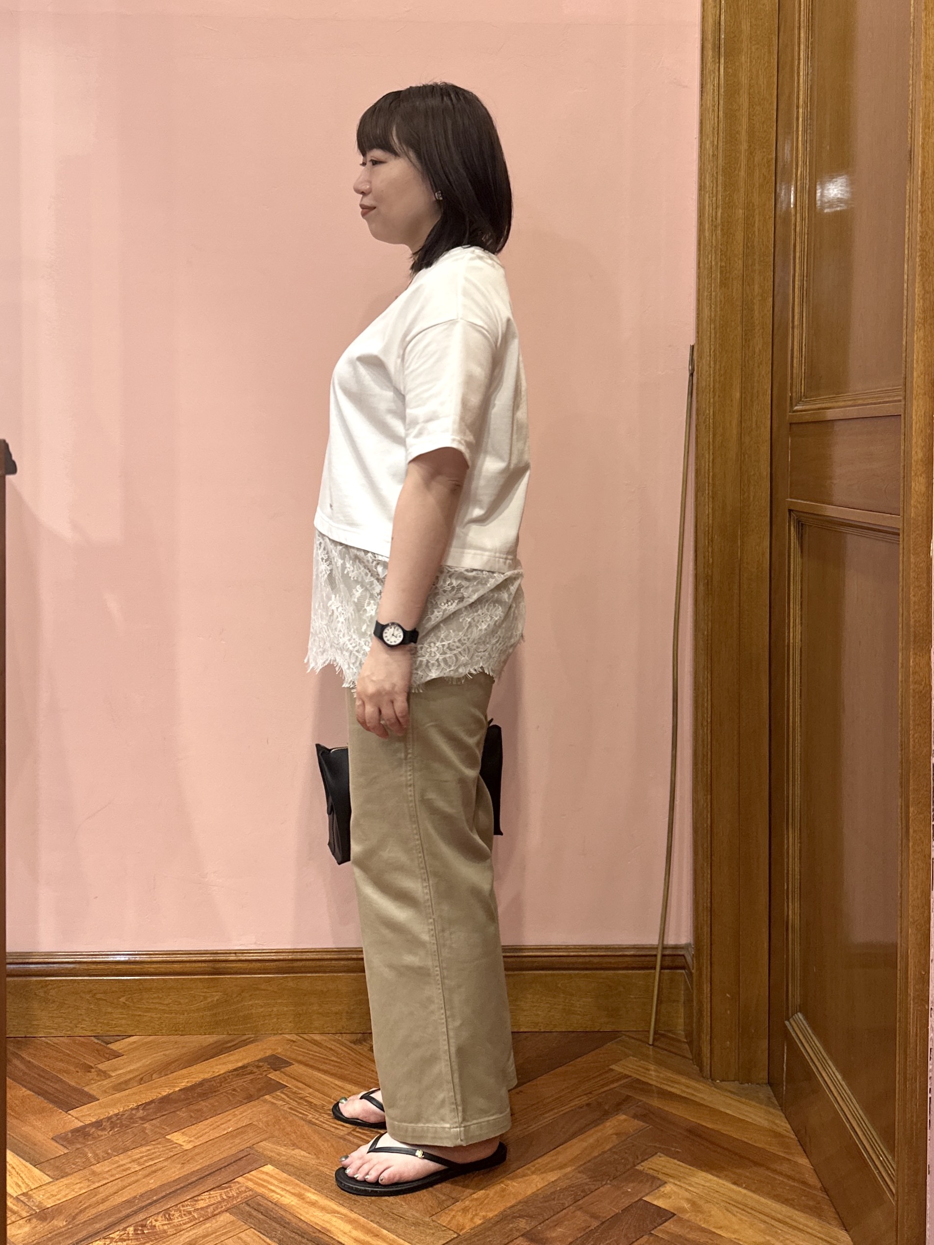 komatsuさんの「DRESSTERIOR｜レースドッキングレイヤード Tシャツ」を使ったコーディネート
