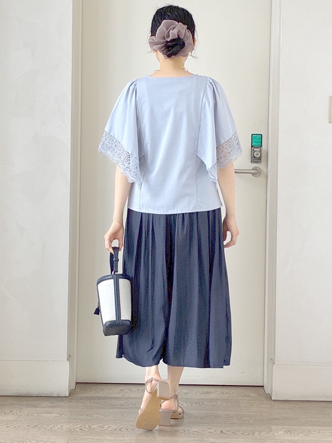  beni_gingerさんの「Reflect｜【UVカット／接触冷感】レーススリーブジャージカットソー」を使ったコーディネート