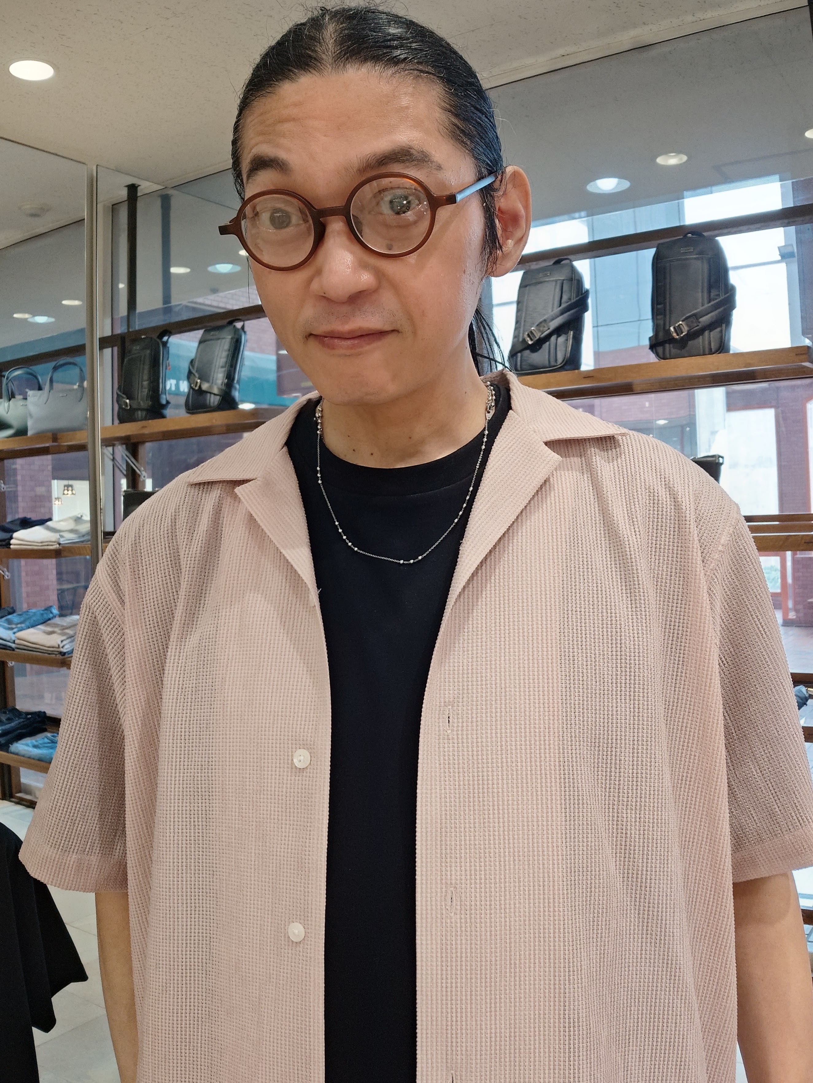 かしげるさんの「TAKEO KIKUCHI｜【通気性】トリコットサッカー オープンカラー シャツ」を使ったコーディネート