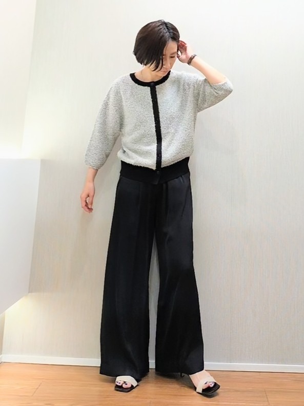 ミズタさんの「UNTITLED｜【ジャケットライク/前後2WAY】コットン混カールプルオーバー」を使ったコーディネート