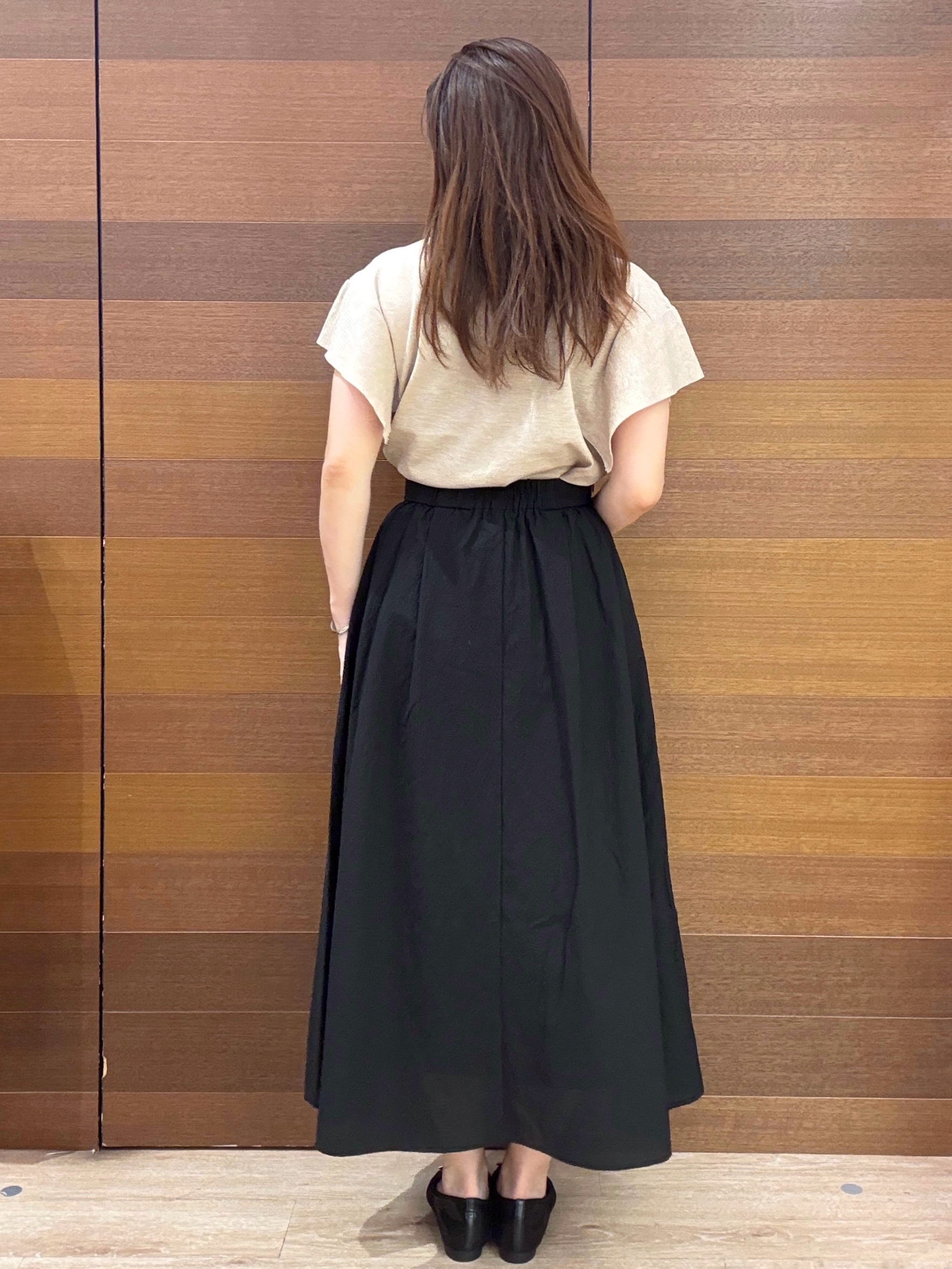 maichiさんの「OPAQUE.CLIP｜『STORY Web7月掲載』ドライタッチラメニット《UV／洗える／6col》」を使ったコーディネート