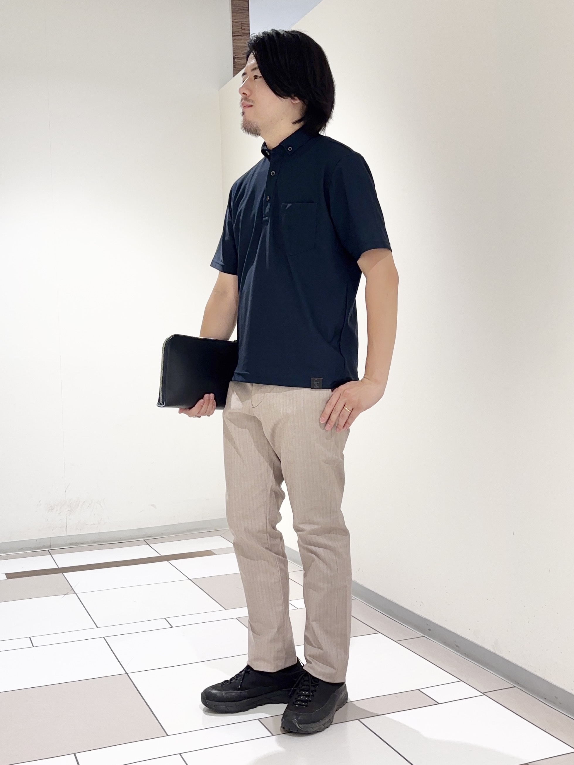 及川さんの「TAKEO KIKUCHI｜【通気性】AIR TOOL ポロシャツ」を使ったコーディネート