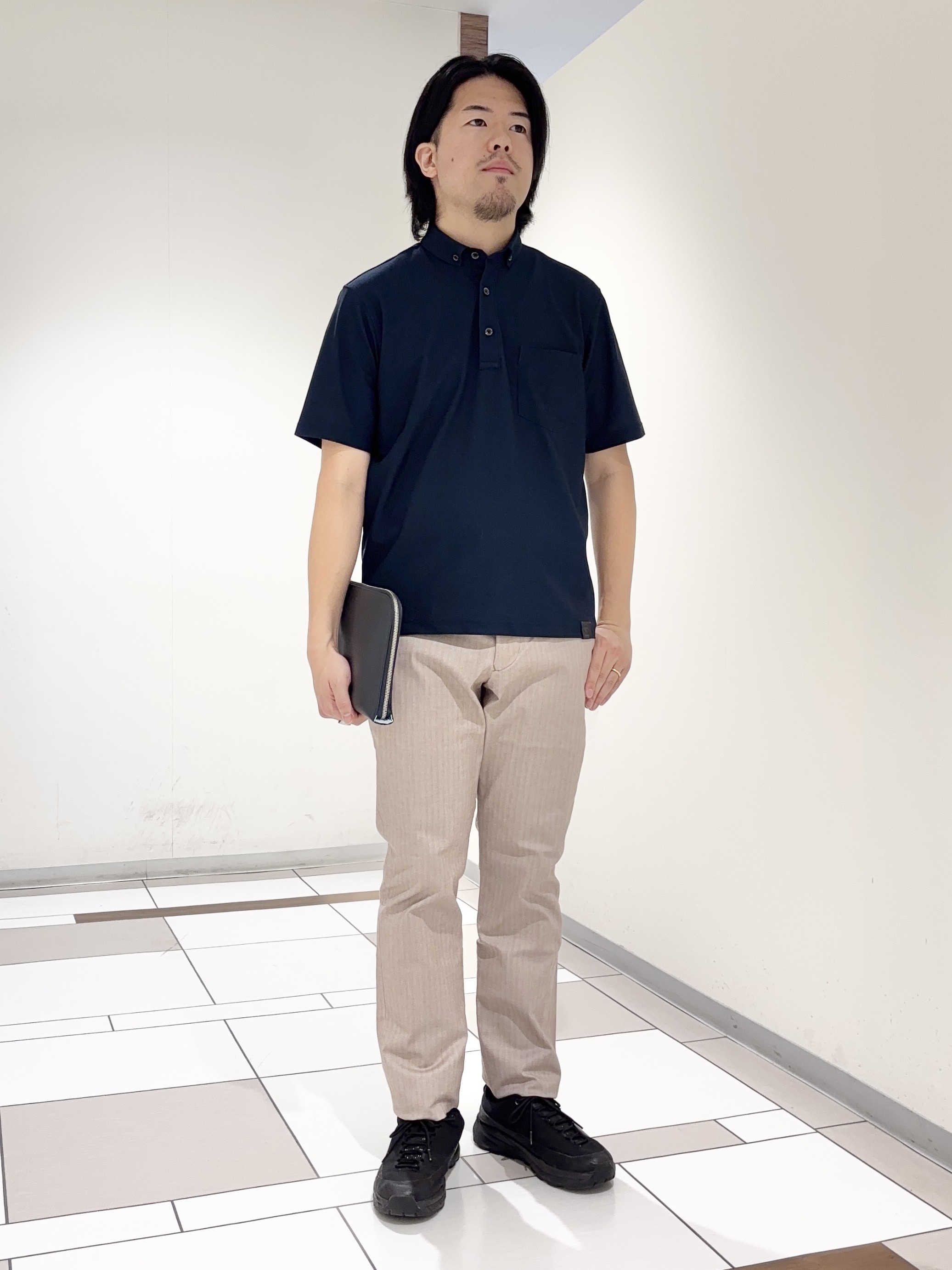 及川さんの「TAKEO KIKUCHI｜【通気性】AIR TOOL ポロシャツ」を使ったコーディネート