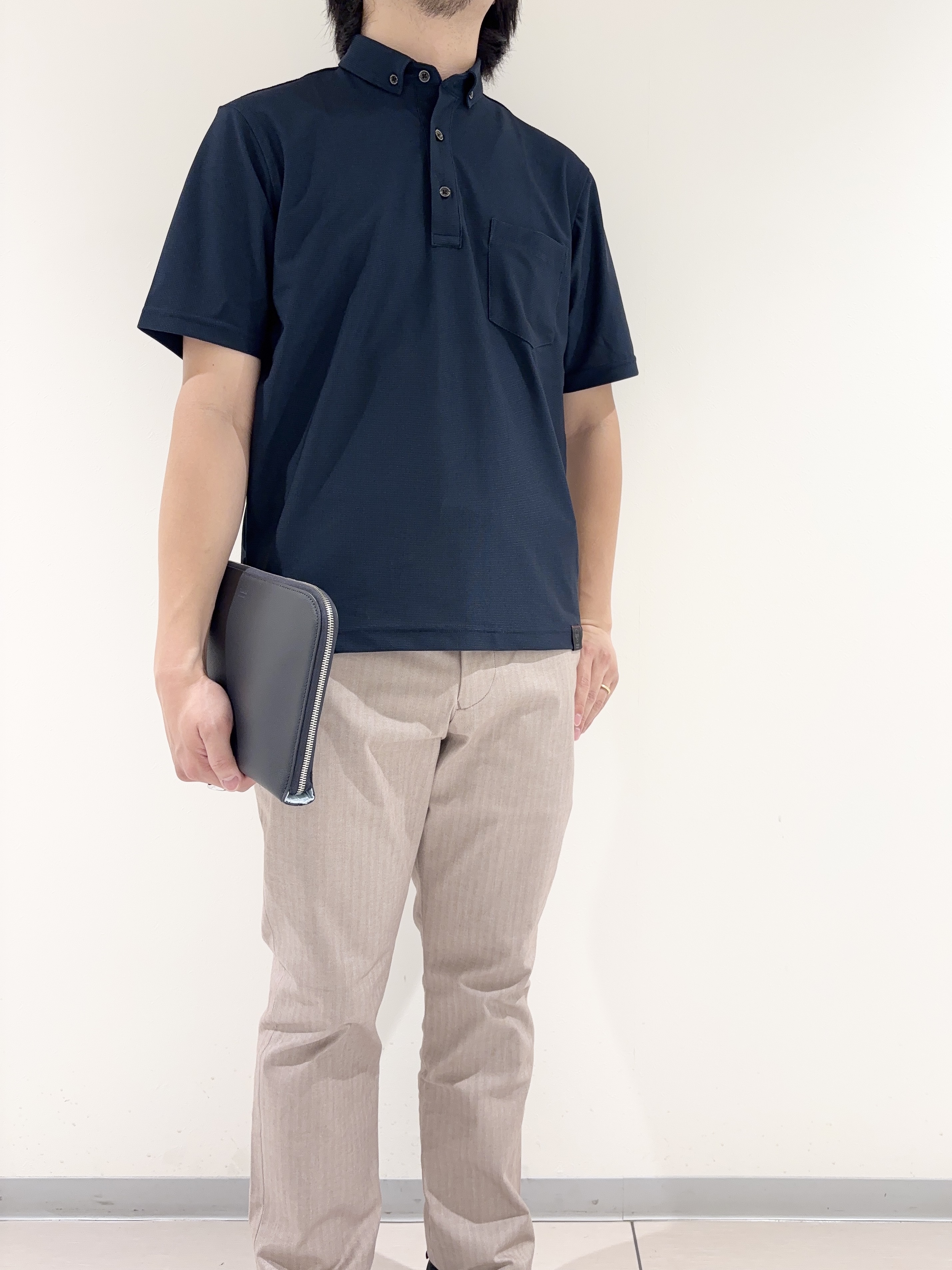 及川さんの「TAKEO KIKUCHI｜【通気性】AIR TOOL ポロシャツ」を使ったコーディネート