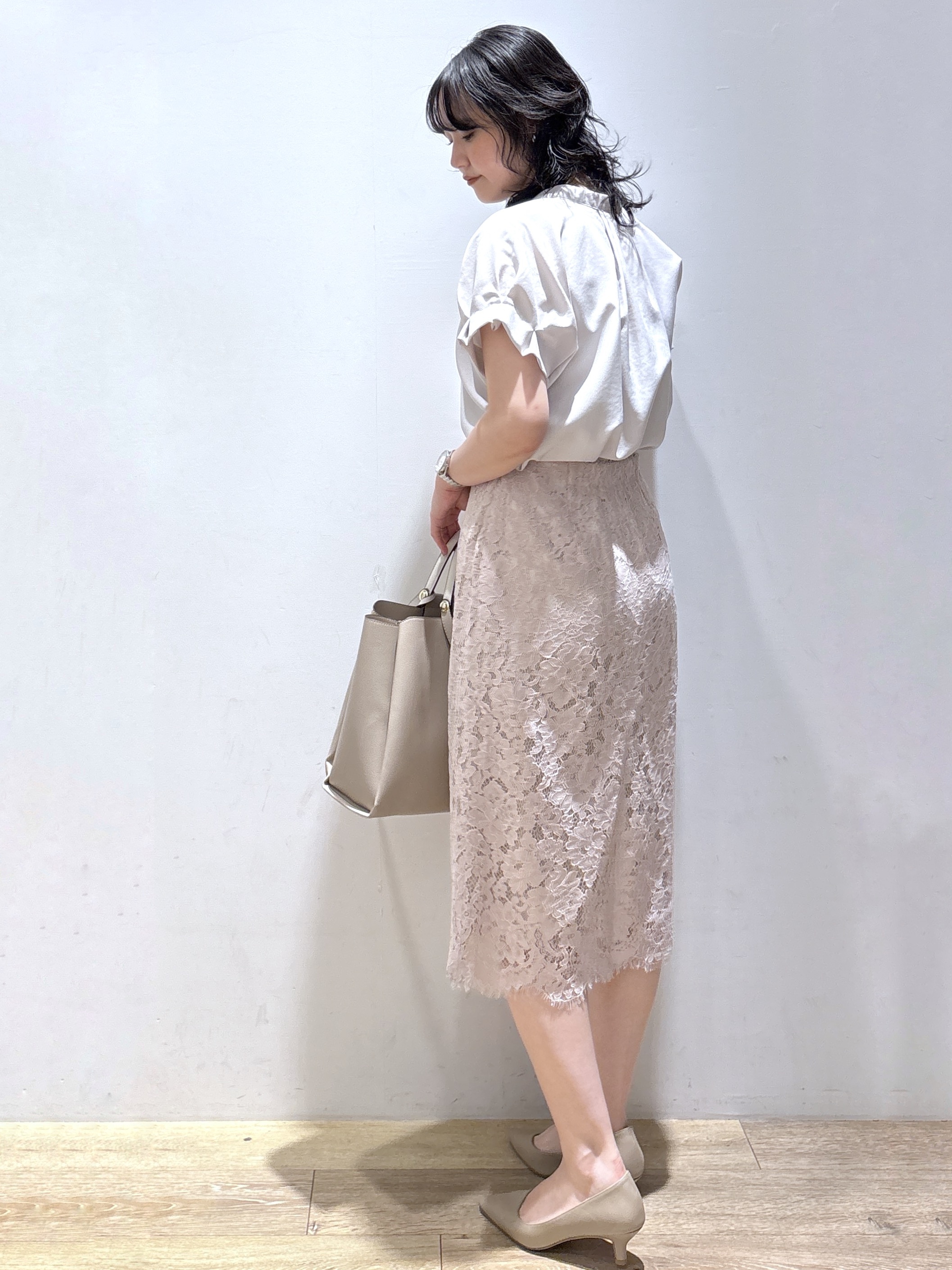 mizukiさんの「index｜【接触冷感／吸水速乾】タックスキッパーブラウス《防シワ／イージーアイロン／洗濯機OK／9col》」を使ったコーディネート