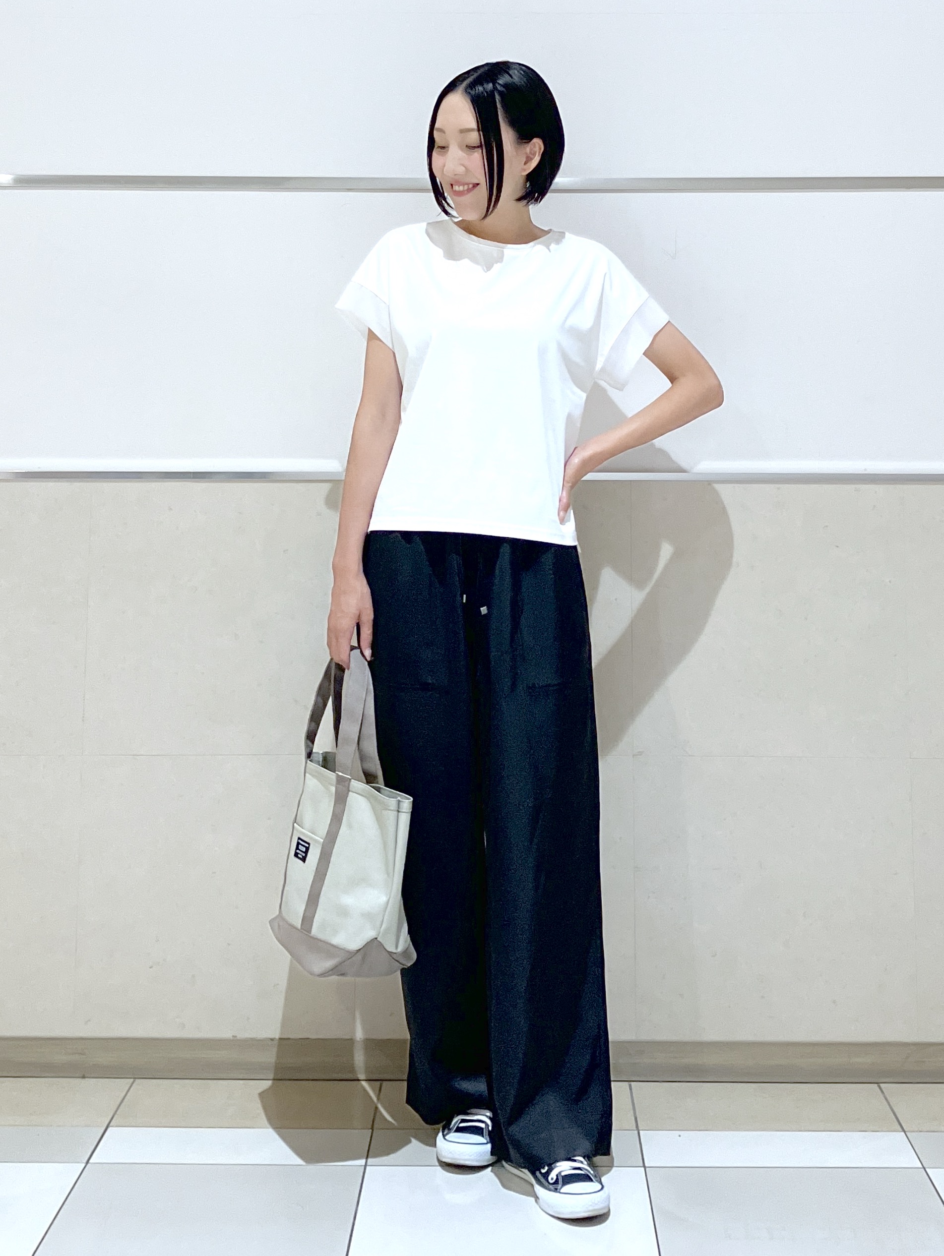 eriko さんの「Dessin｜【UVカット/接触冷感】美光沢カットソー」を使ったコーディネート