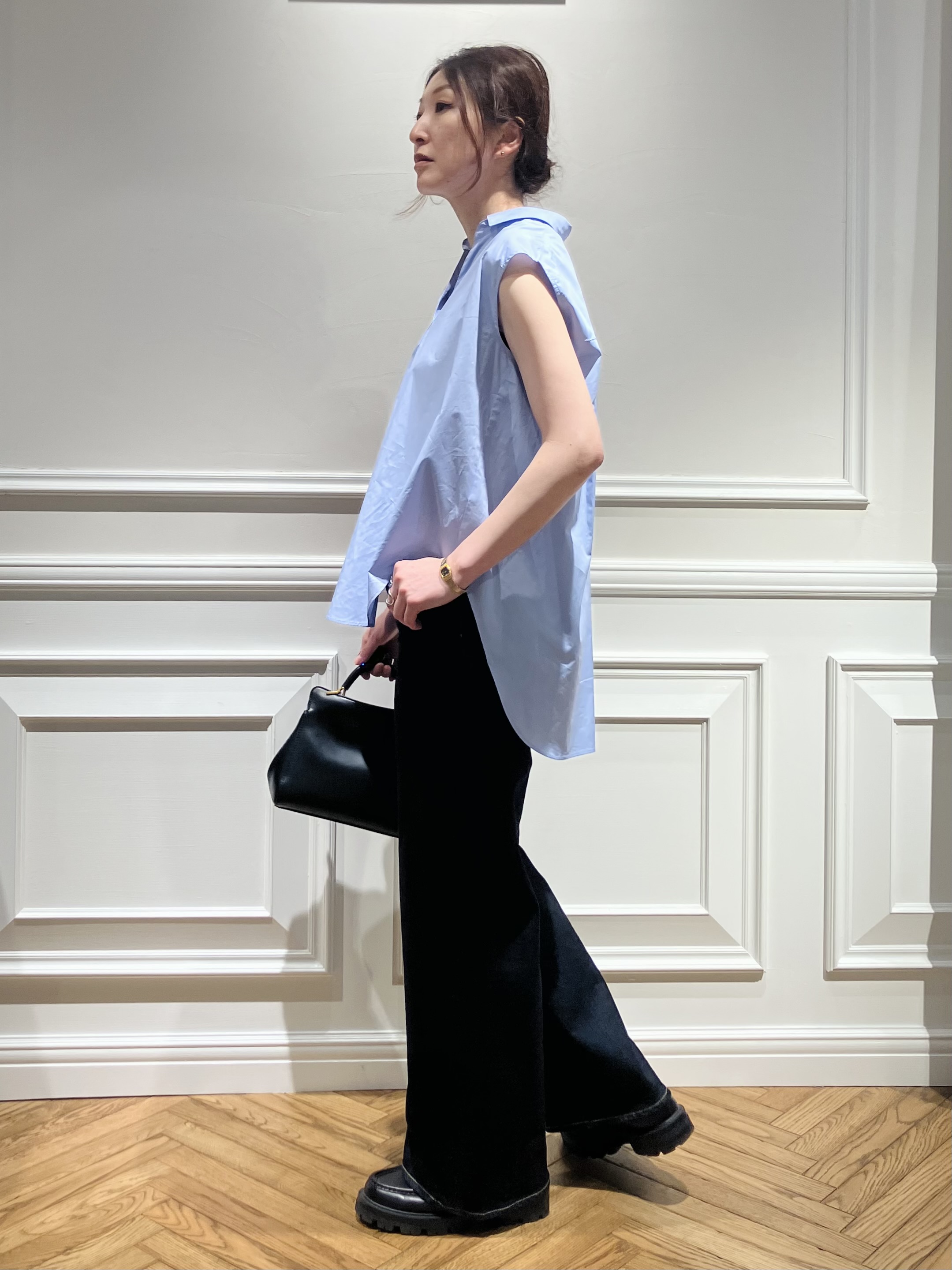 TSUKUIさんの「DRESSTERIOR｜フレンチスリーブ スキッパーブラウス」を使ったコーディネート