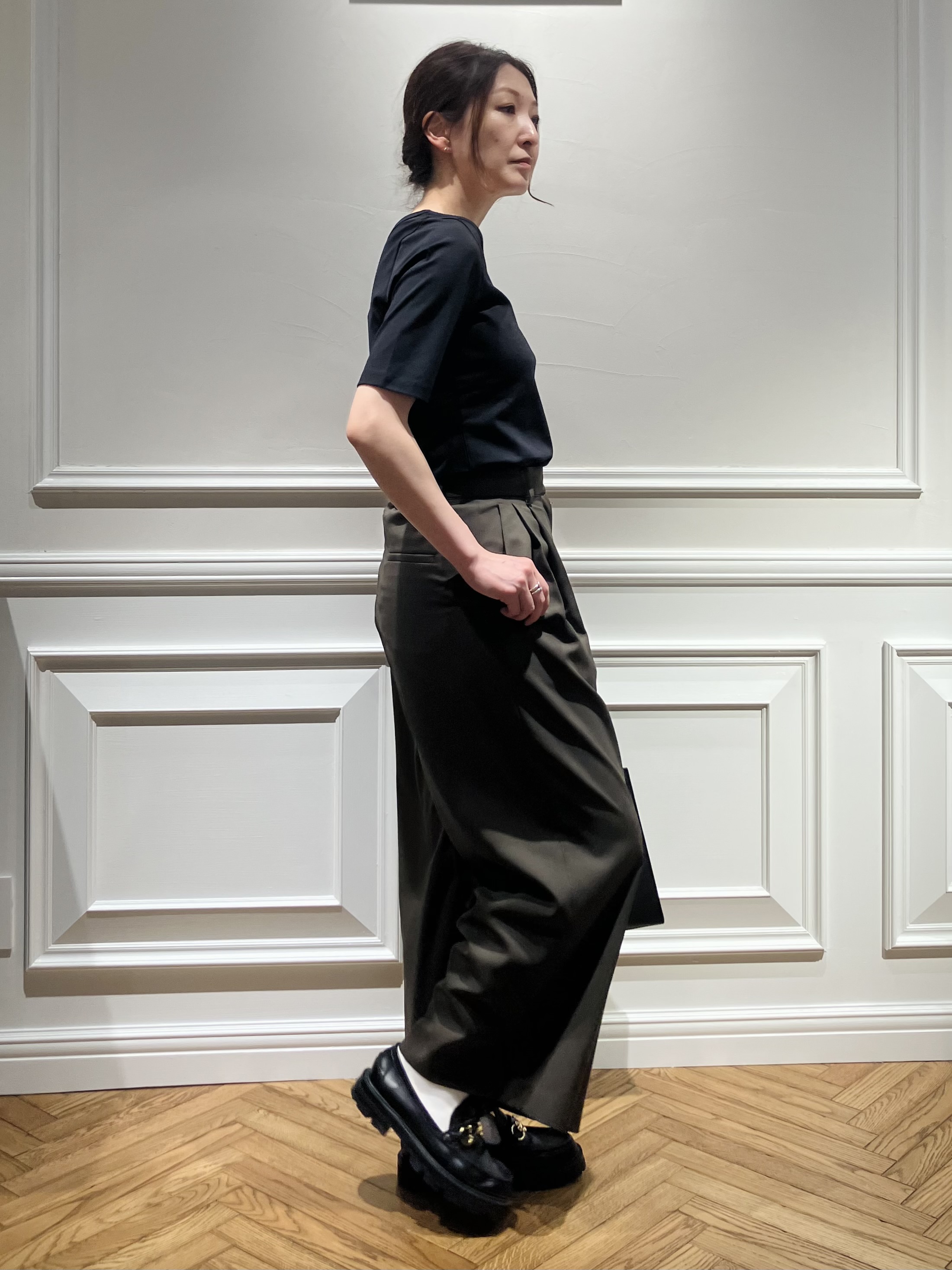 TSUKUIさんの「DRESSTERIOR｜【接触冷感/UVカット/抗菌防臭/しわ防止】クールデオドラント スクエアネックプルオーバー」を使ったコーディネート
