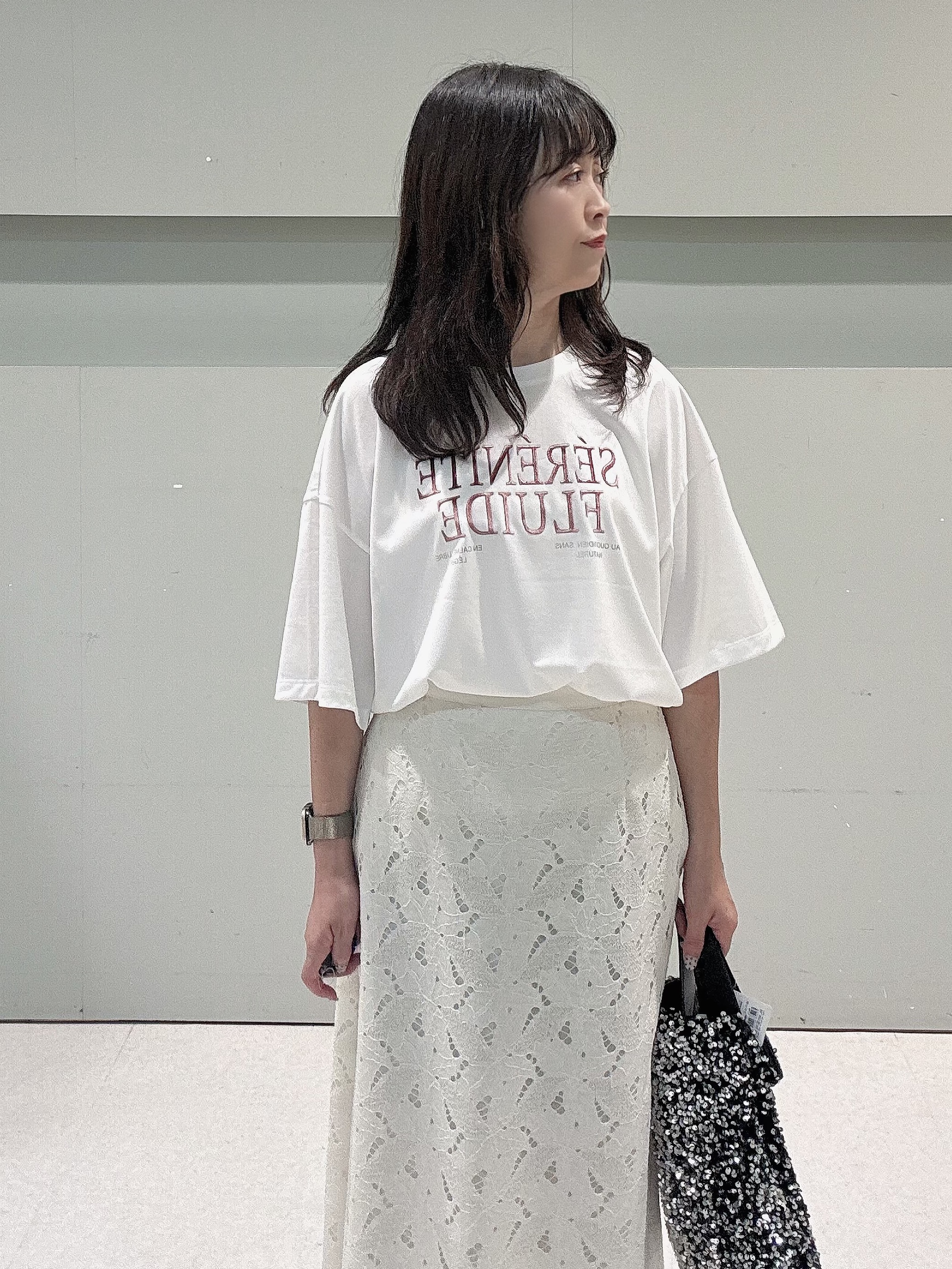 makiさんの「UNTITLED｜【秋のきれいめ服/セットアップ可】リーフレースロングスカート」を使ったコーディネート
