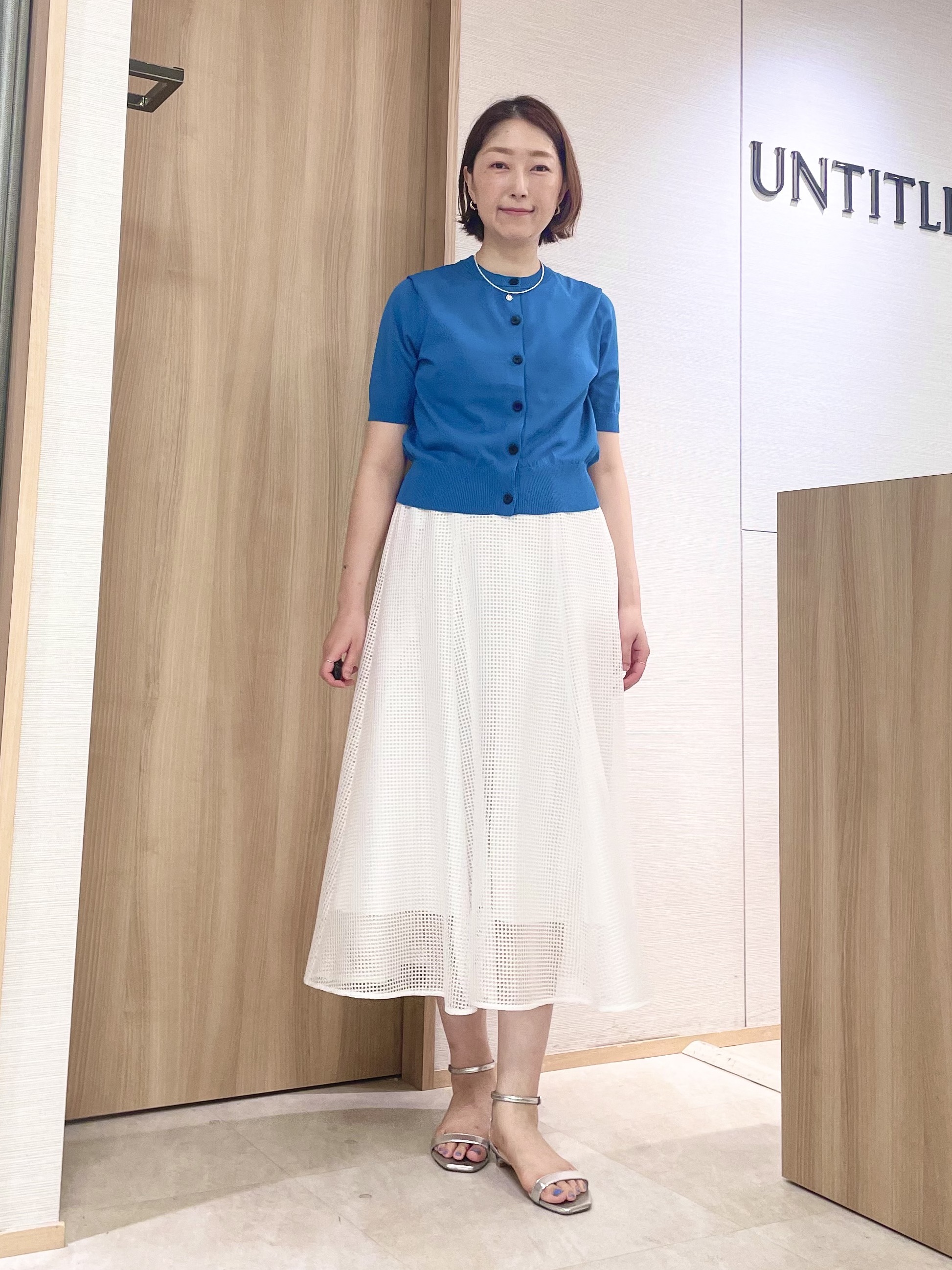 aliceさんの「UNTITLED｜【すっきり秋羽織り/前開きボタン】ドライタッチ5分袖カーディガン」を使ったコーディネート