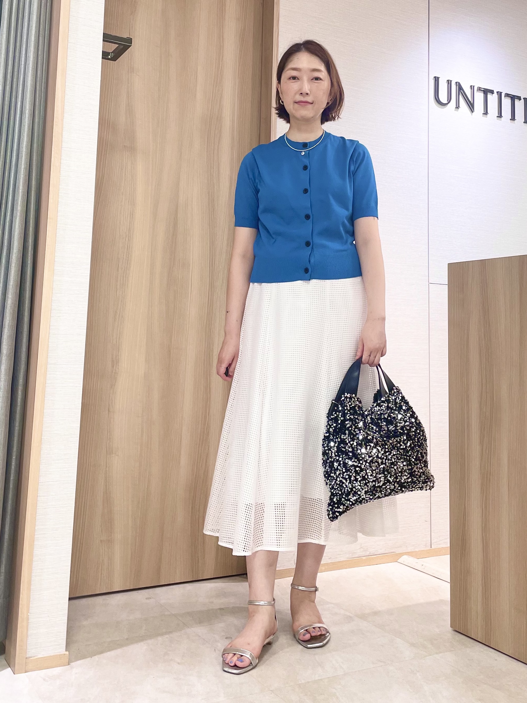 aliceさんの「UNTITLED｜【すっきり秋羽織り/前開きボタン】ドライタッチ5分袖カーディガン」を使ったコーディネート
