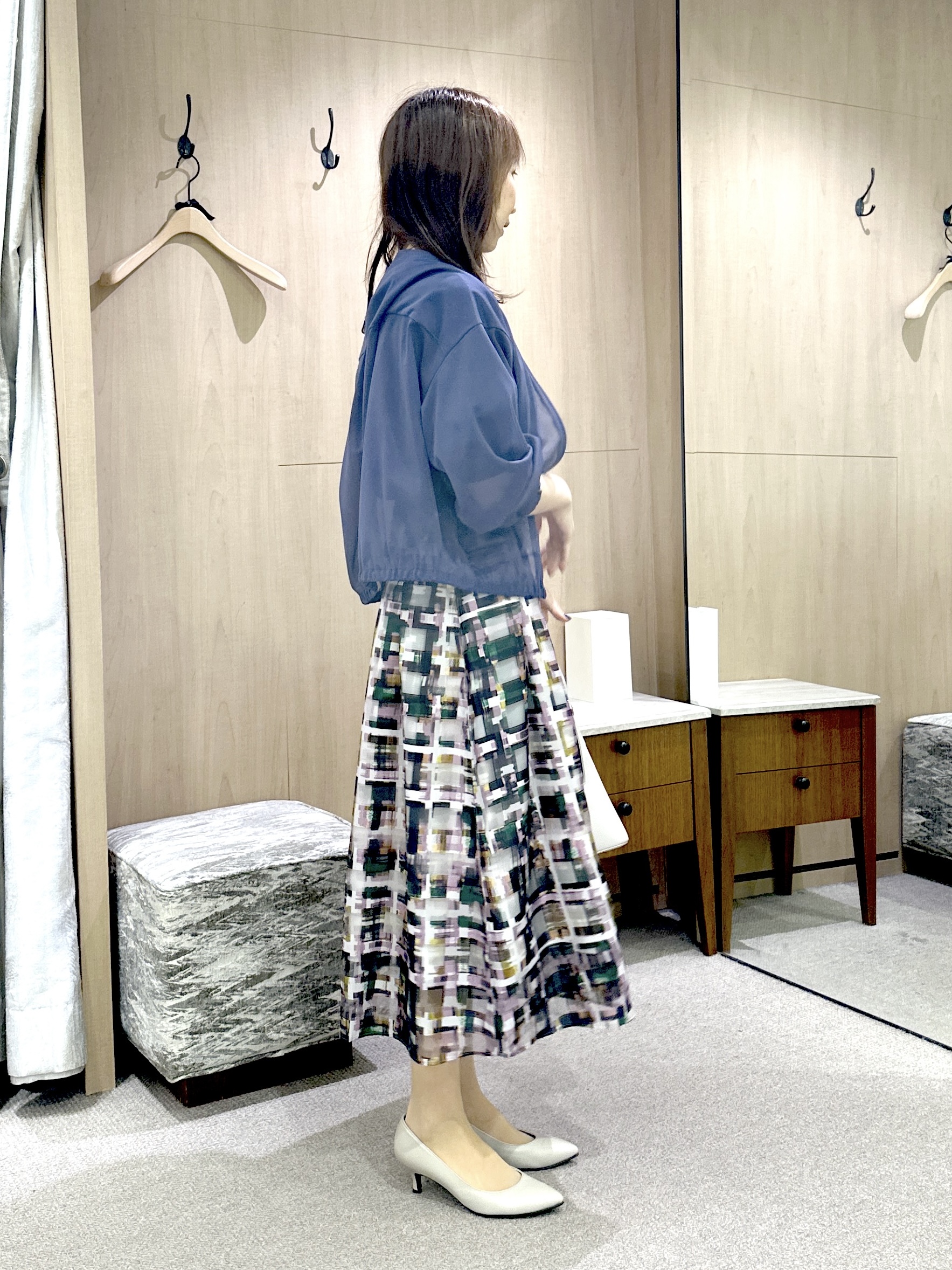 Miwaさんの「UNTITLED｜【汗染み防止/接触冷感】ランタンスリーブプルオーバー」を使ったコーディネート