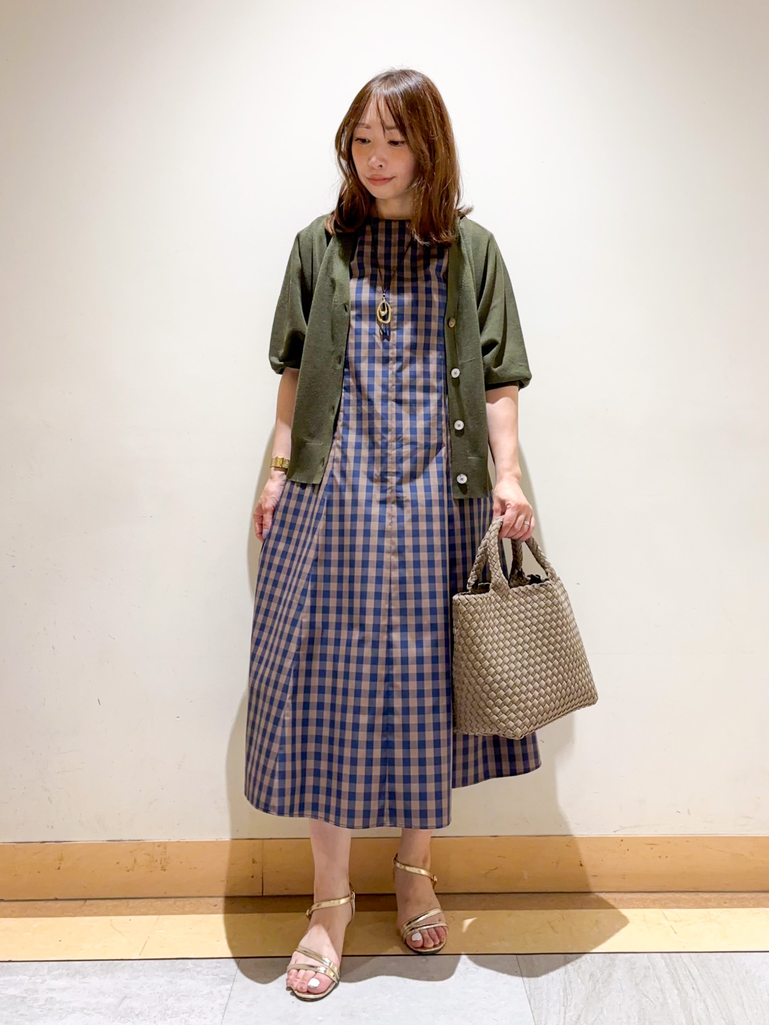 sattoさんの「UNTITLED｜【アンサンブル可/シアー】リネンエステルカーディガン」を使ったコーディネート