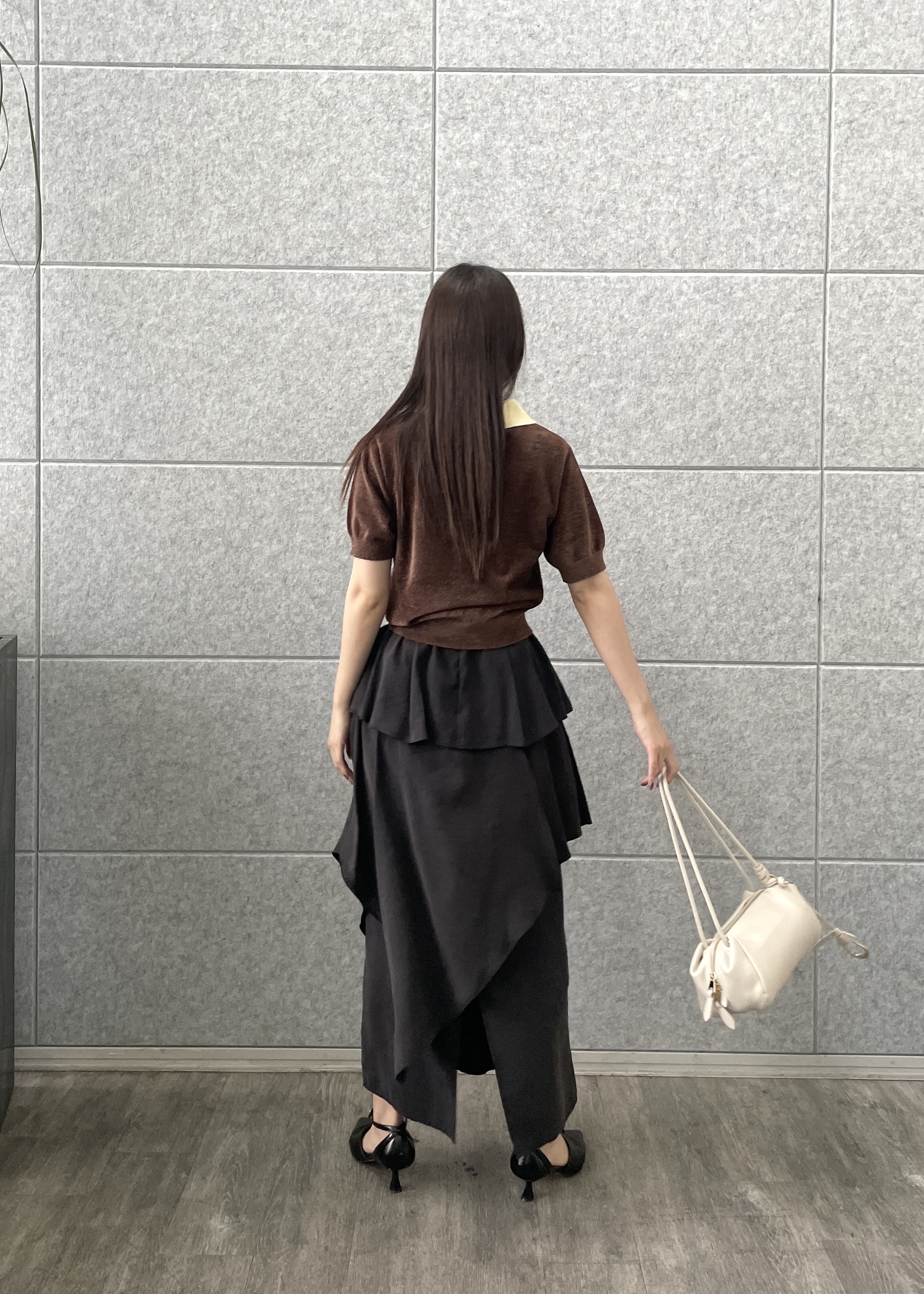 Renoさんの「INDIVI｜バイカラーモールポロニット」を使ったコーディネート