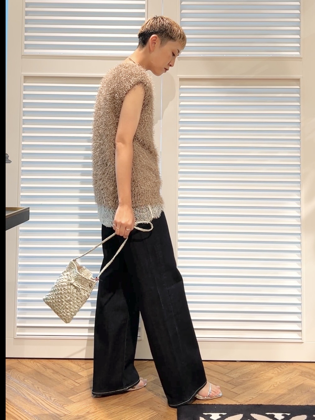 OCHIAIさんの「DRESSTERIOR｜フェザーヤーン2WAYニットプルオーバー」を使ったコーディネート