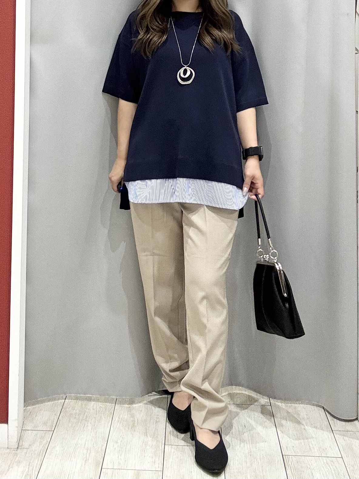 shioさんの「SHOO･LA･RUE｜【UV/洗濯機可/S-LL】毛玉になりにくい シャツレイヤード風でこなれ見え 半袖ニット」を使ったコーディネート