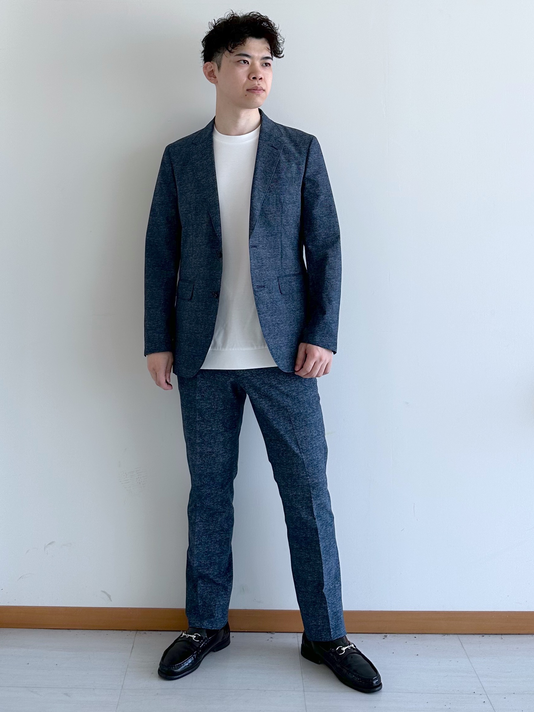 イッシーさんの「TAKEO KIKUCHI｜【抗菌防臭】COOL DOTS（R）ドビープリント ジャケット」を使ったコーディネート