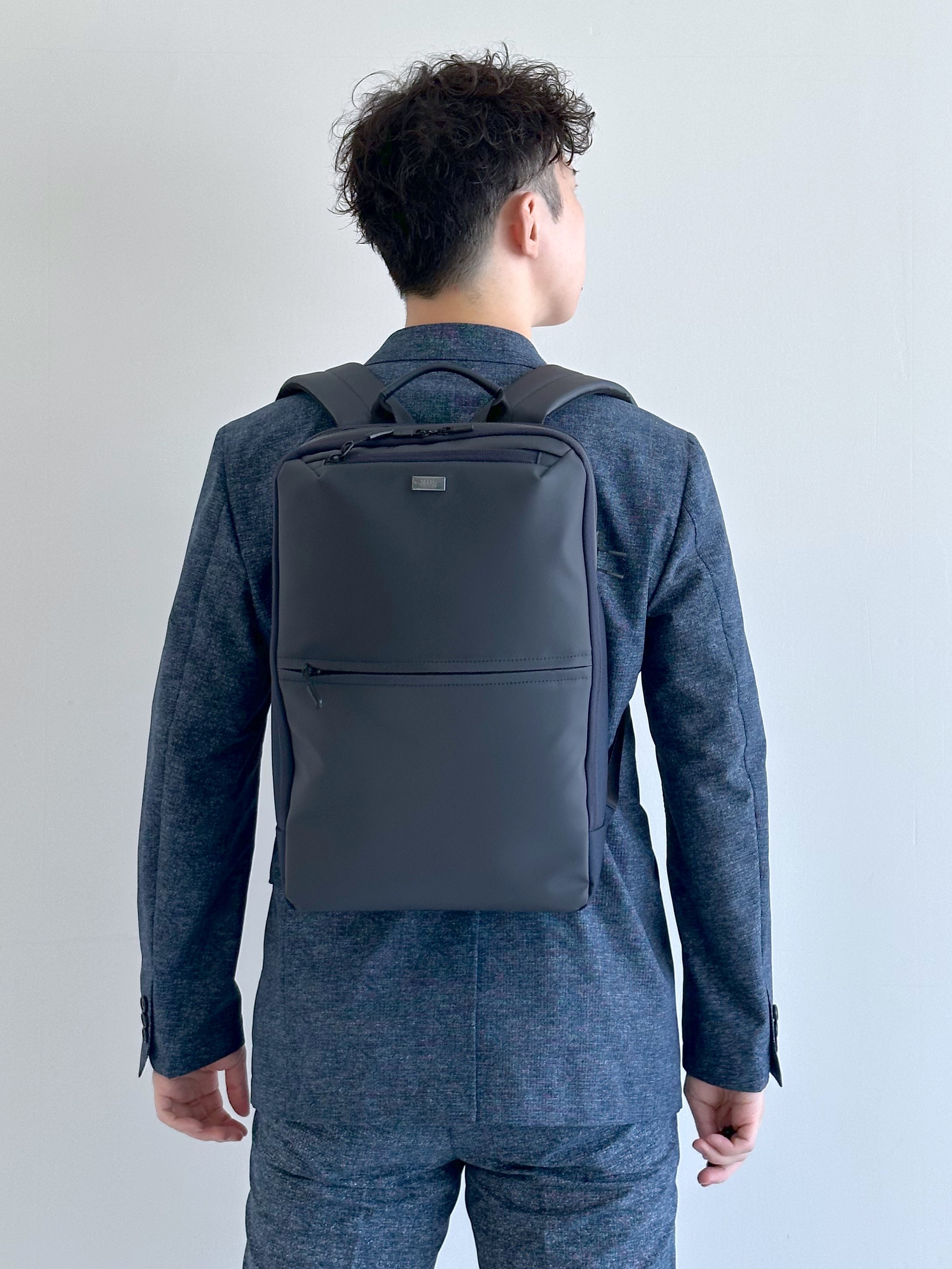 イッシーさんの「TAKEO KIKUCHI｜【抗菌防臭】COOL DOTS（R）ドビープリント ジャケット」を使ったコーディネート