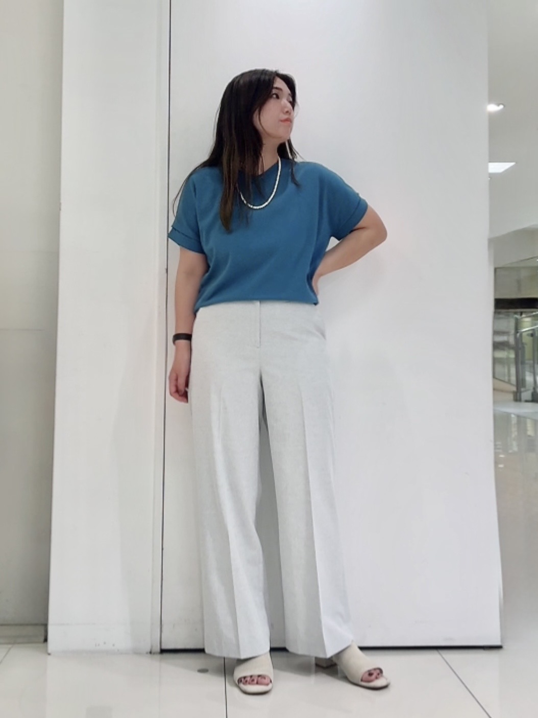 なかじさんの「UNTITLED｜【肌に張りつきにくい/前後2WAY】ドライタッチコットンプルオーバー」を使ったコーディネート