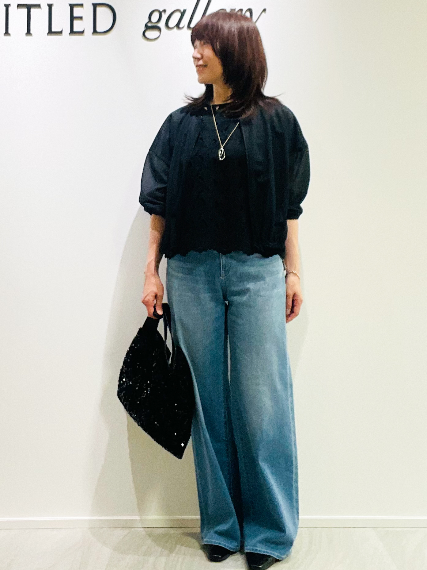 めいさんの「UNTITLED｜【セットアップ可/品のある透け感】リーフレースブラウス」を使ったコーディネート