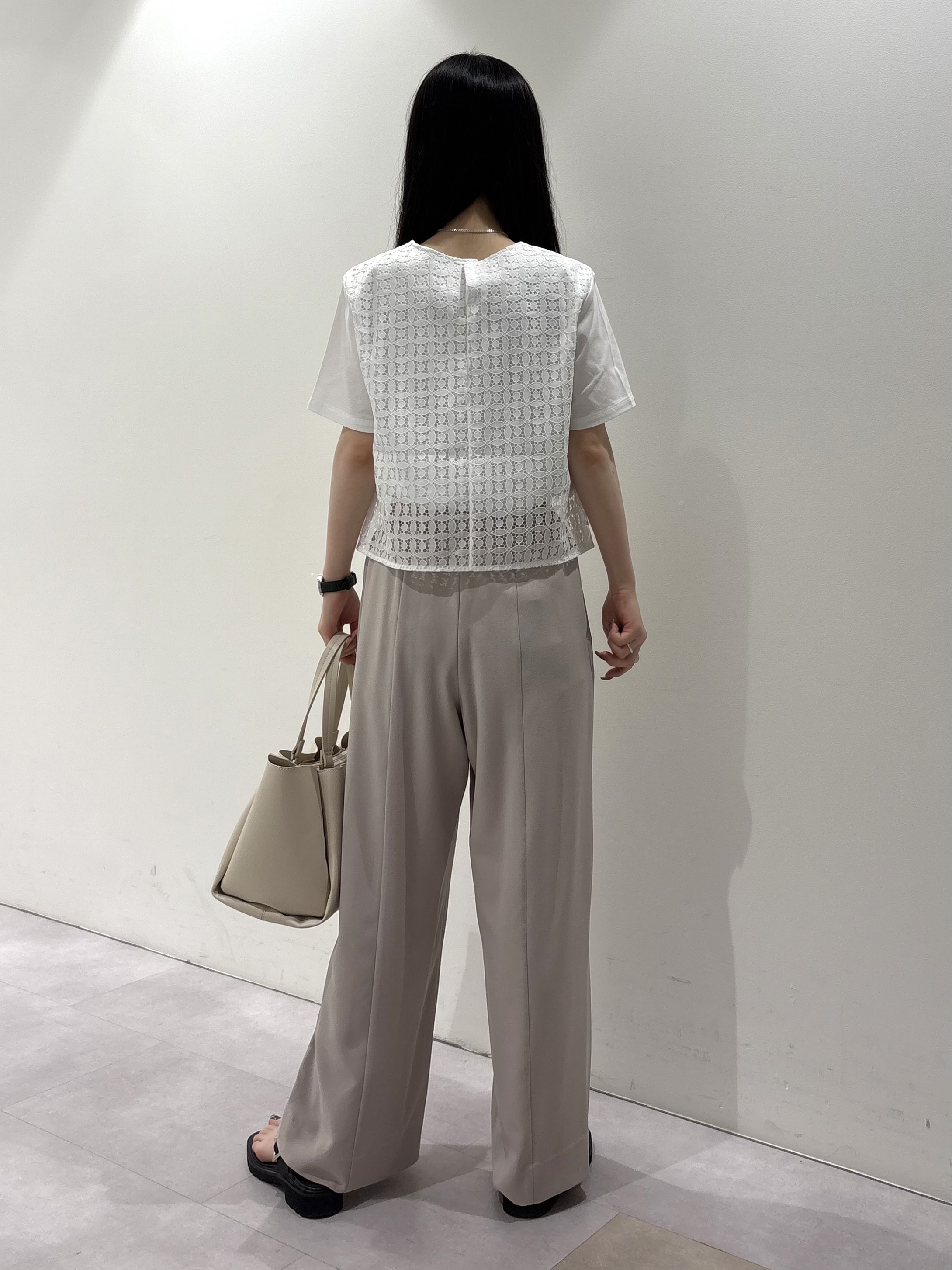 KEIKOさんの「INDIVI｜【洗える】レイヤード風レースコンビTシャツ」を使ったコーディネート