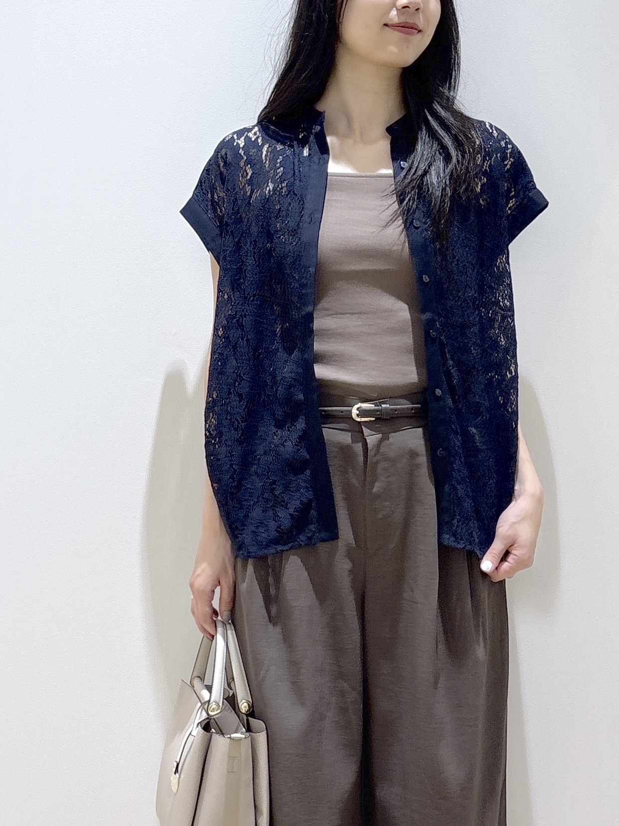 sachikoさんの「OPAQUE.CLIP｜フロントレースブラウス【洗濯機OK】」を使ったコーディネート