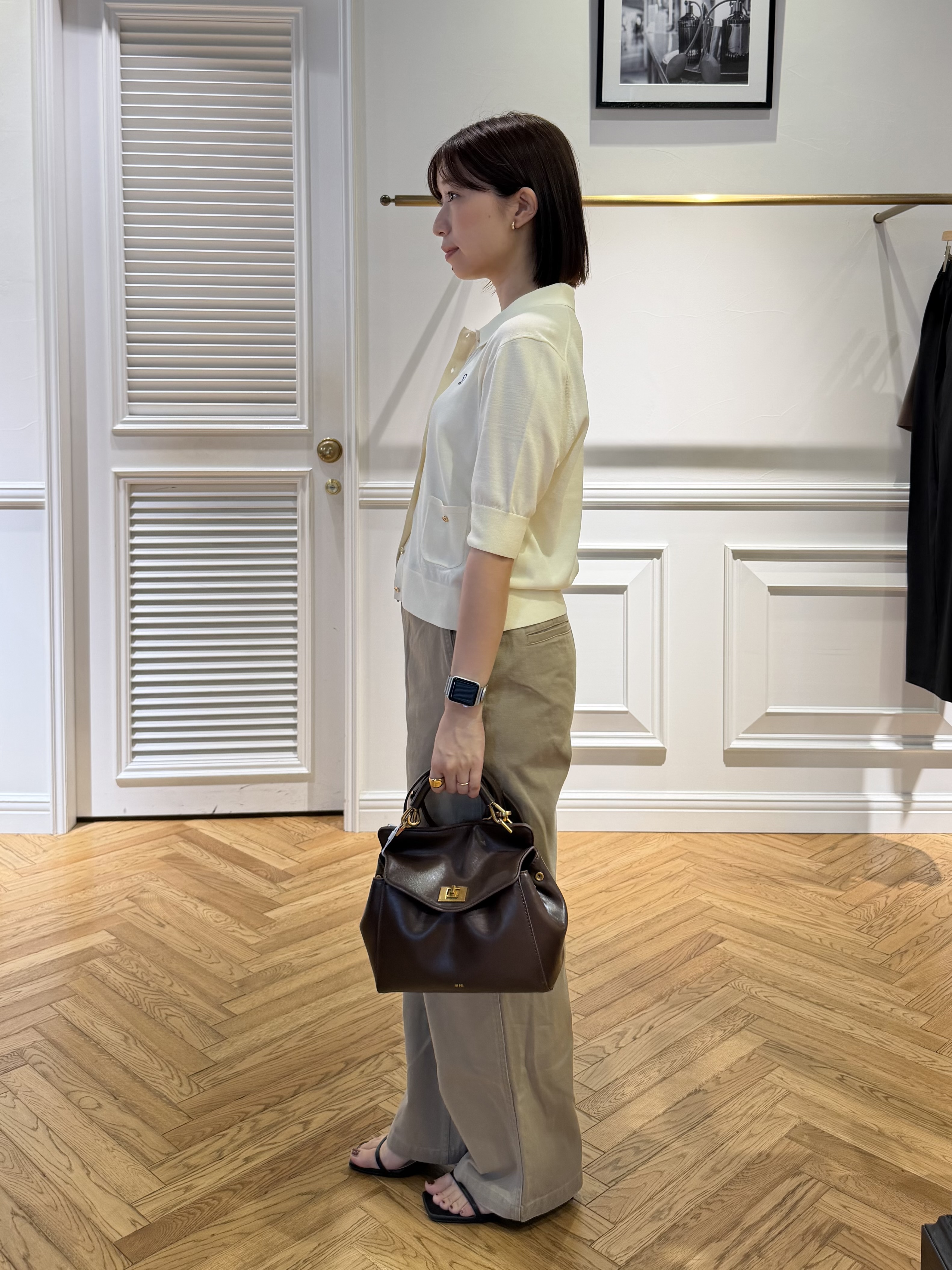 つじ まこさんの「DRESSTERIOR｜【接触冷感／UVカット】クールタッチ シャツカーディガン」を使ったコーディネート